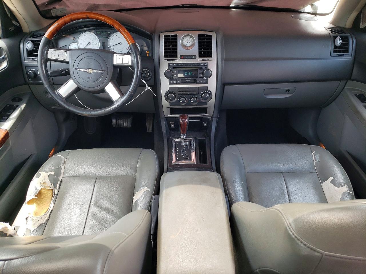 2005 Chrysler 300 Touring Silver vin: 2C3JA53G45H643658
