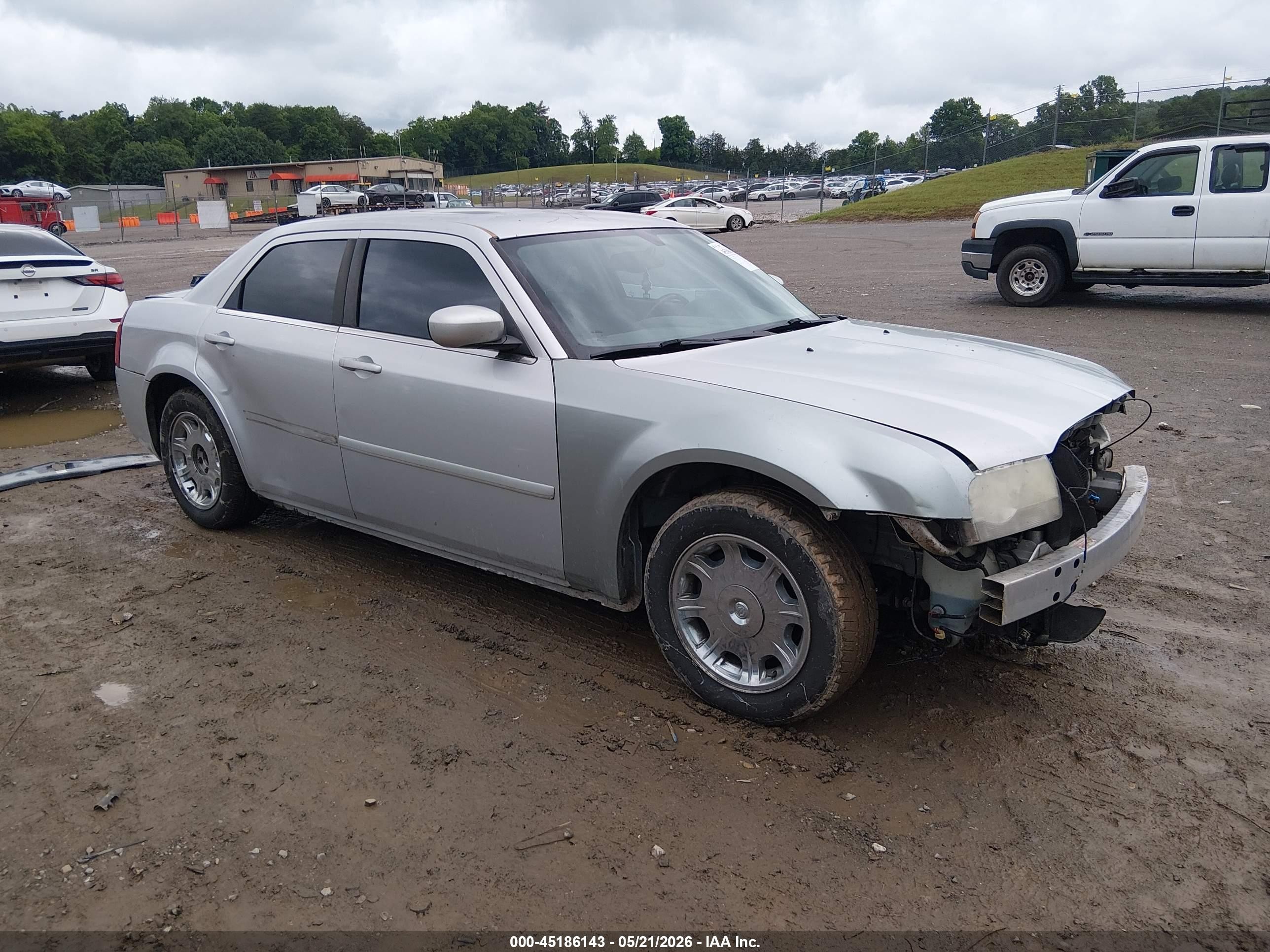 2005 Chrysler 300 Touring Silver vin: 2C3JA53G65H180258