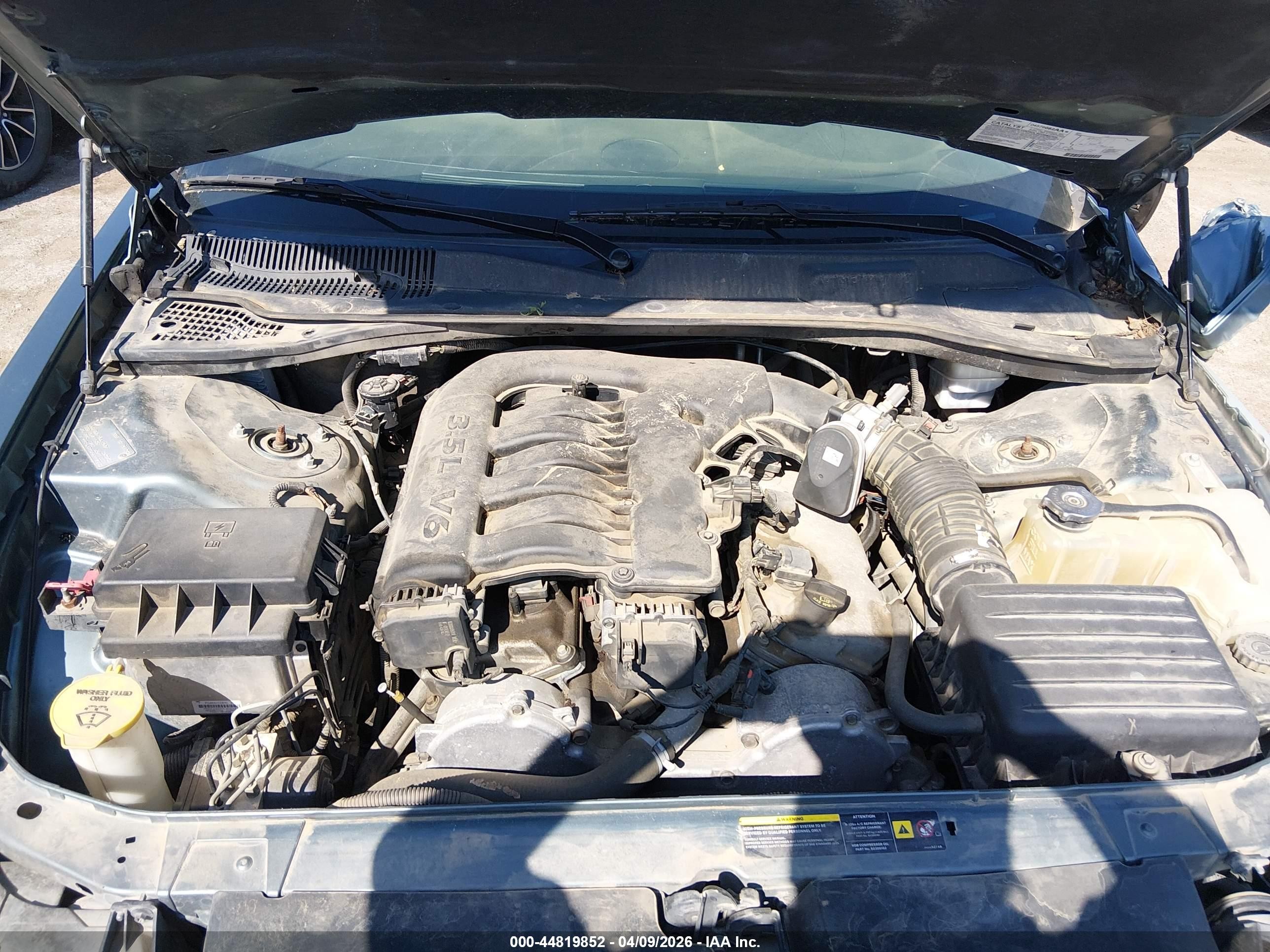 2005 Chrysler 300 Touring Blue vin: 2C3JA53G95H117364