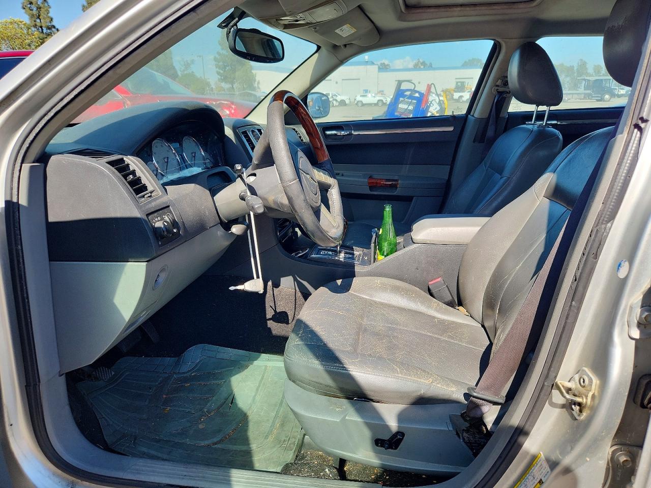 2005 Chrysler 300 Touring Серебряный vin: 2C3JA53G95H154799