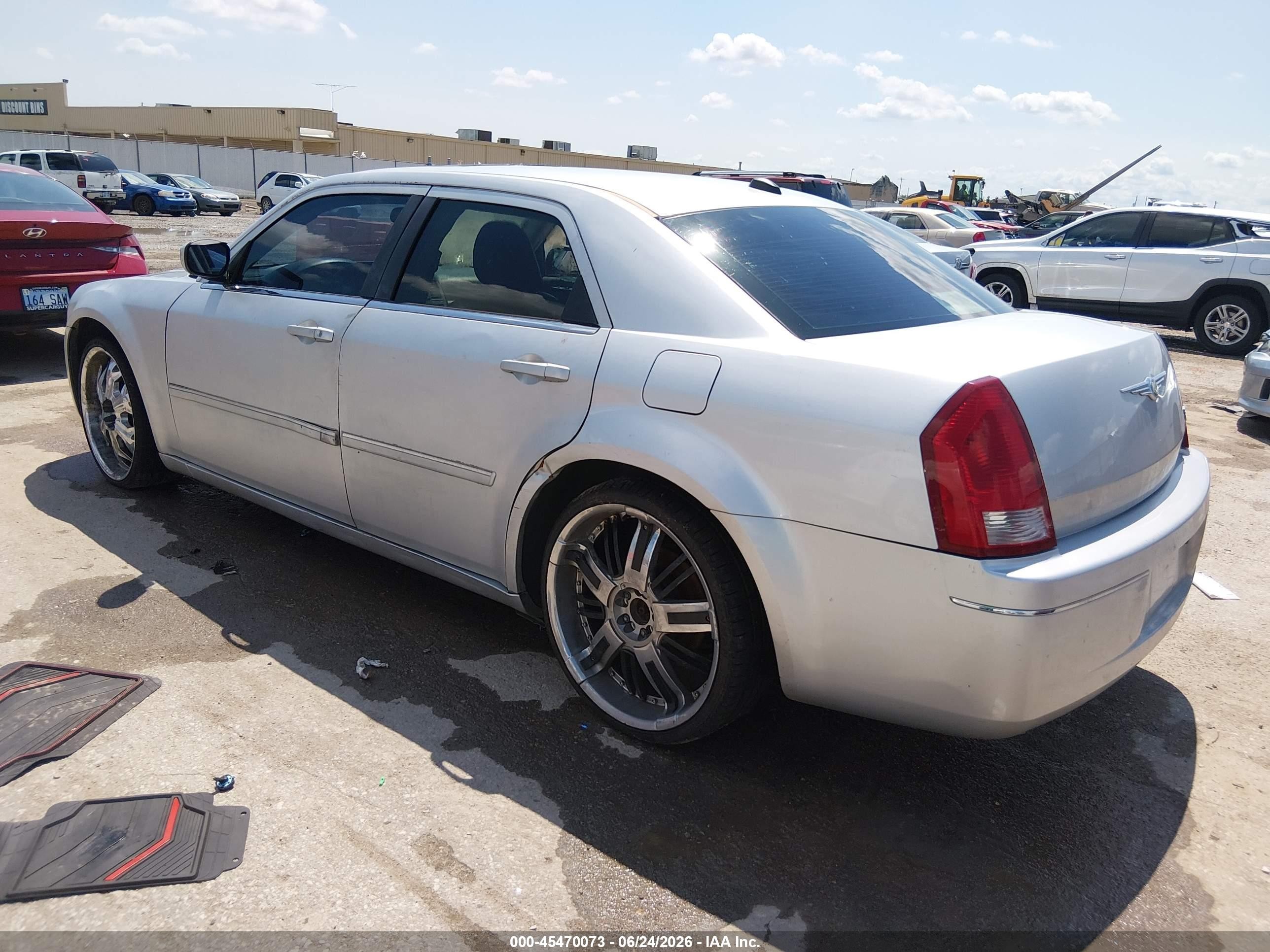 2005 Chrysler 300 Touring Silver vin: 2C3JA53G95H187155