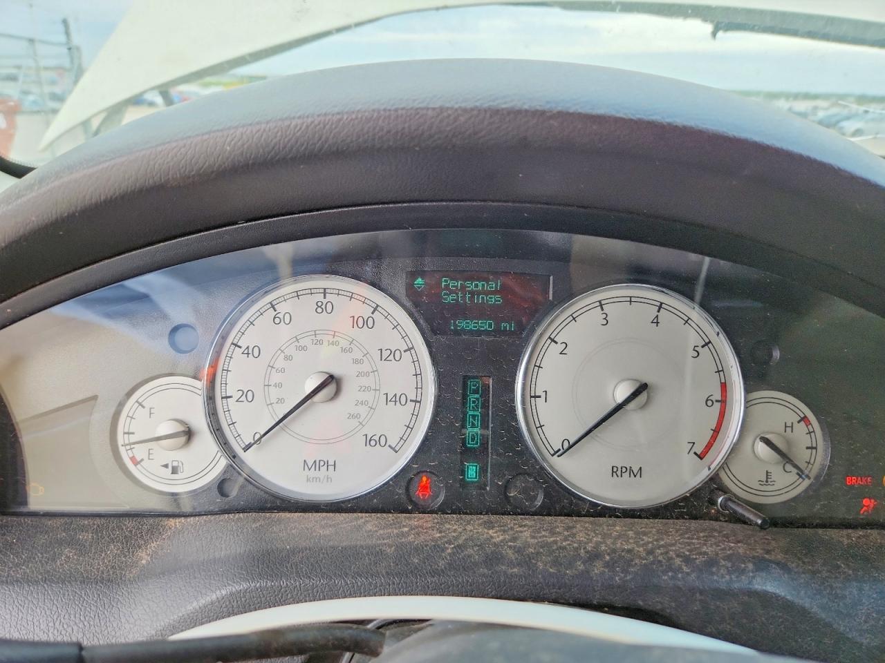 2005 Chrysler 300c Hemi C Beige vin: 2C3JA63H35H664824