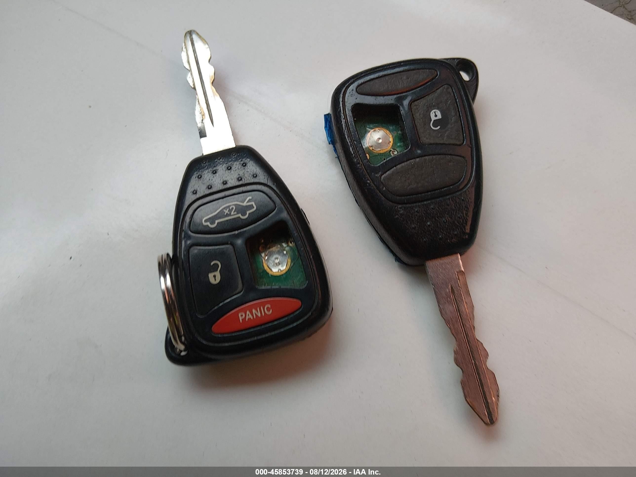 2005 Chrysler 300c   Teal vin: 2C3JA63H45H111051