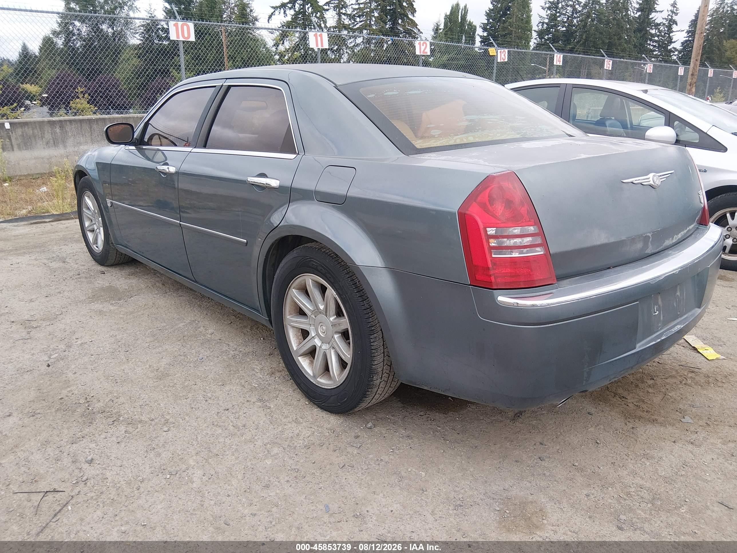 2005 Chrysler 300c   Teal vin: 2C3JA63H45H111051
