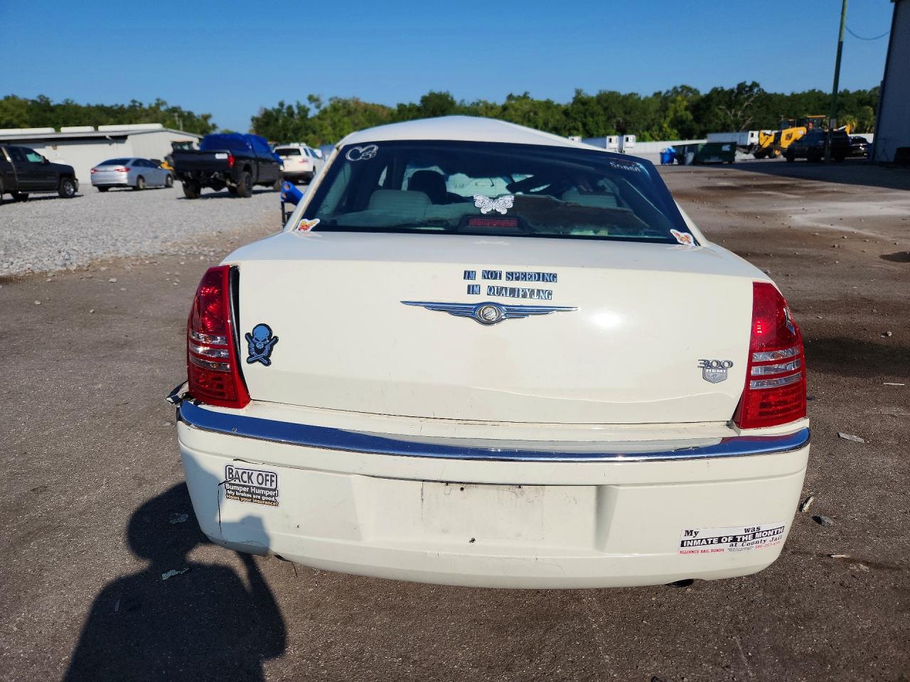 2005 Chrysler 300c White vin: 2C3JA63H45H608603