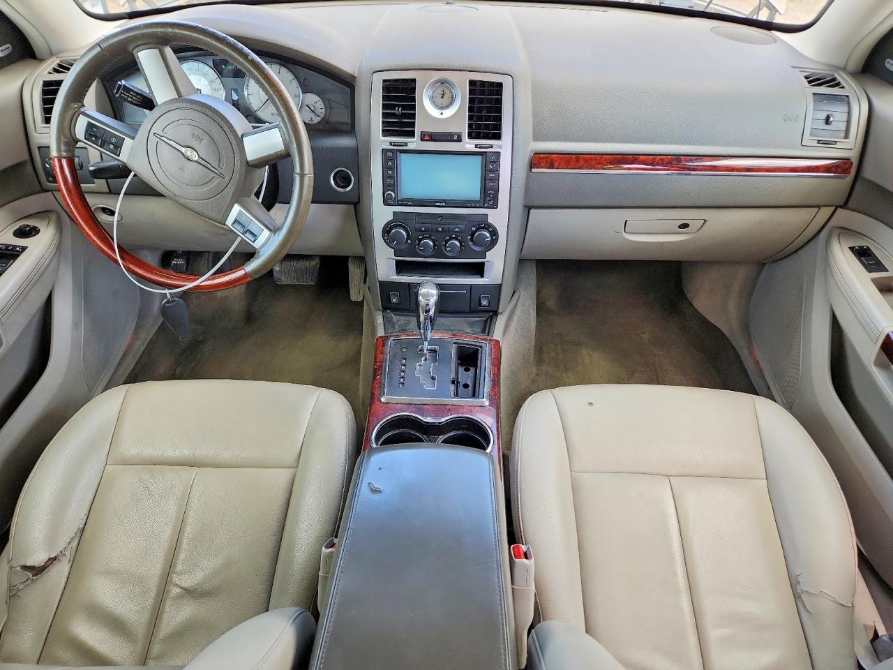 2008 Chrysler 300 Limited Желто-коричневый vin: 2C3KA33G18H238063
