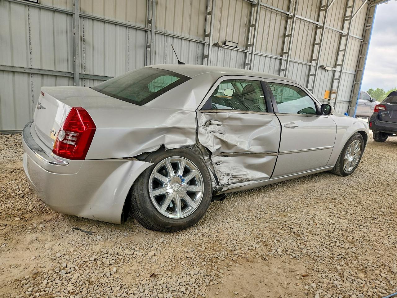 2008 Chrysler 300 Limited Silver vin: 2C3KA33G18H253727