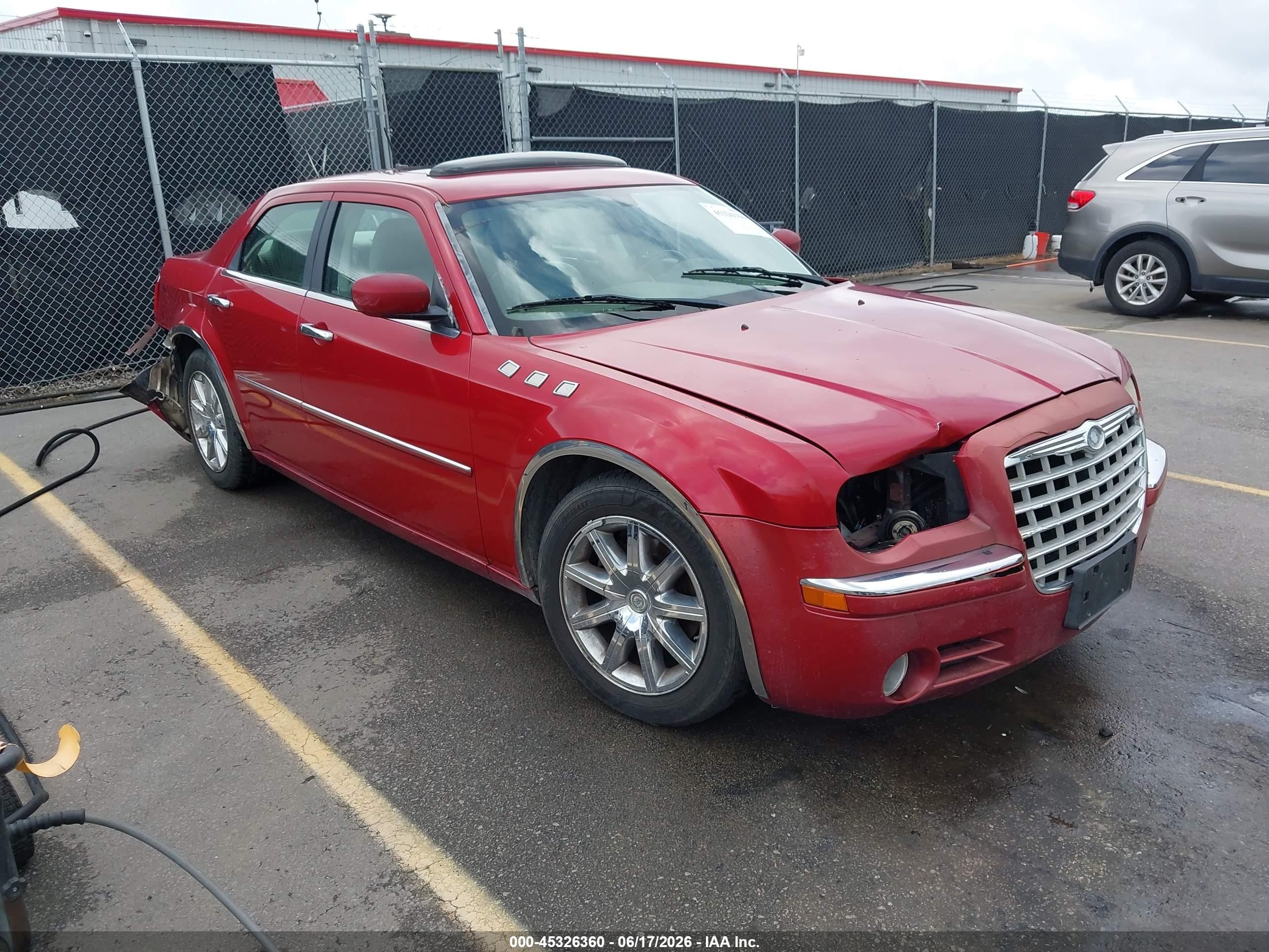 2008 Chrysler 300 Limited Red vin: 2C3KA33G38H179260