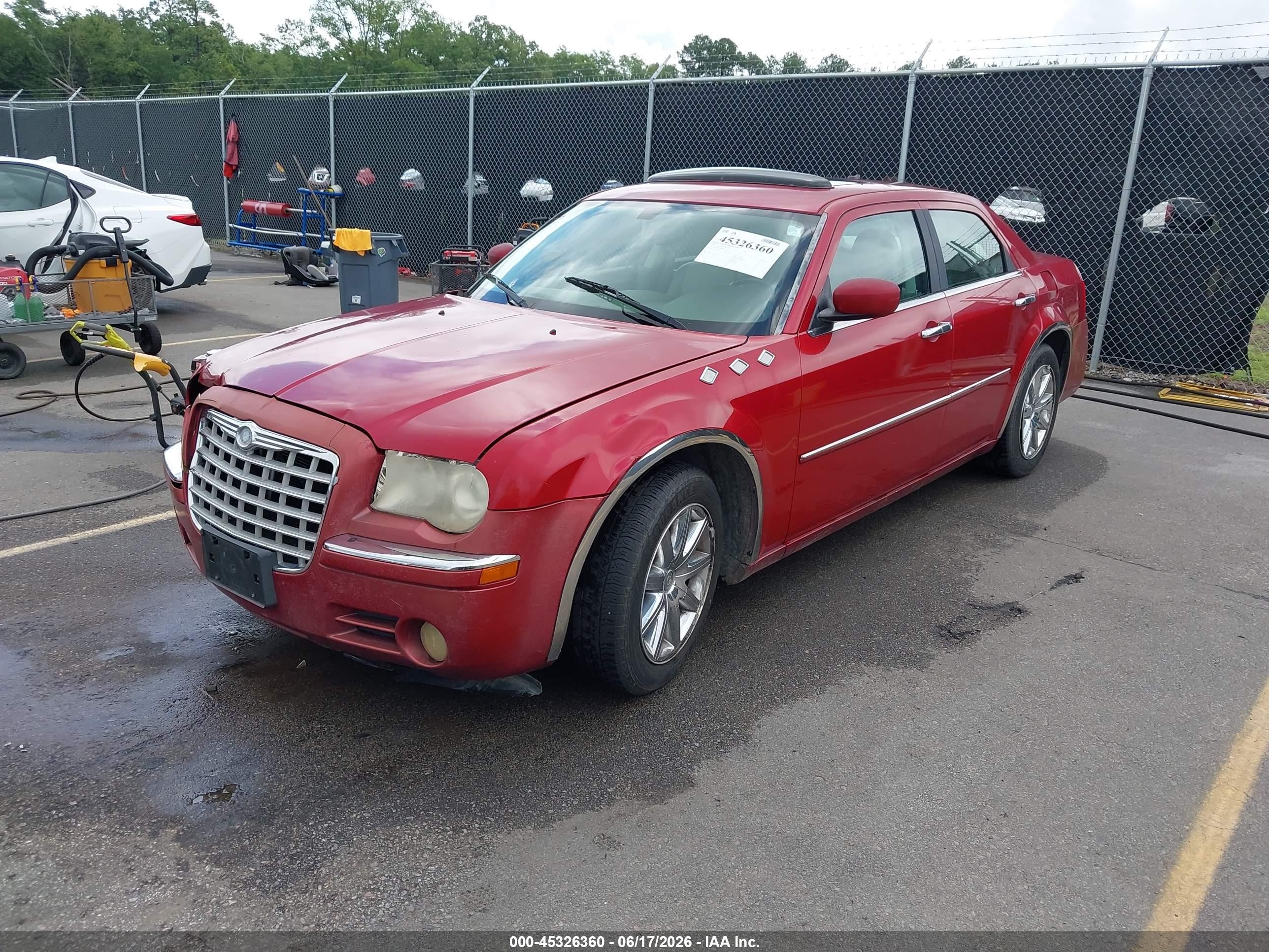 2008 Chrysler 300 Limited Red vin: 2C3KA33G38H179260
