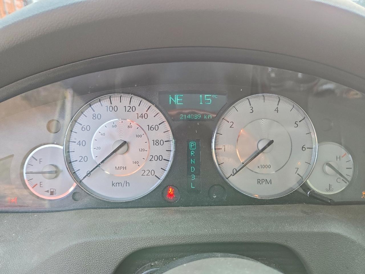 2008 Chrysler 300 Limited Белый vin: 2C3KA33GX8H307896