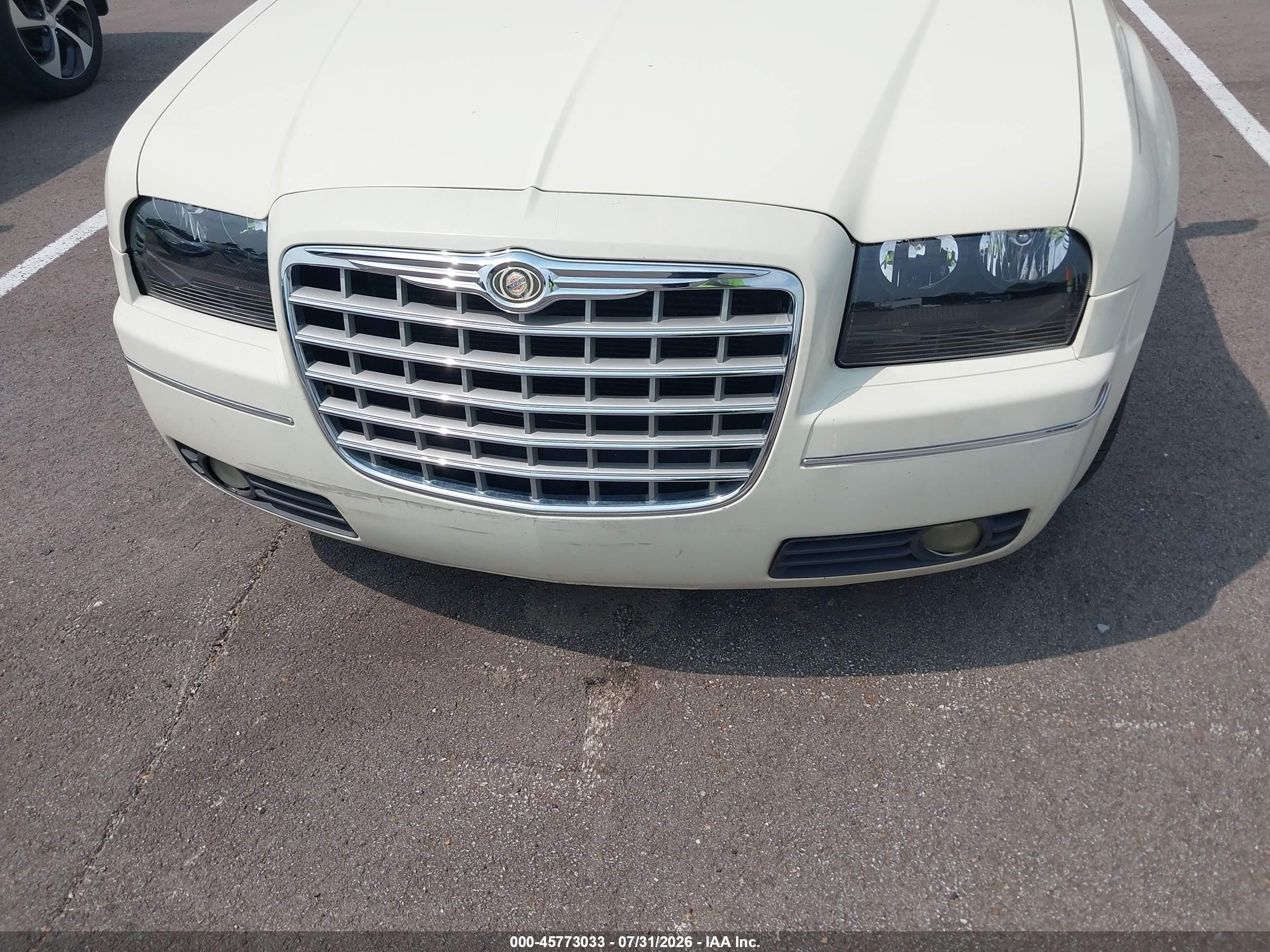 2009 Chrysler 300 Limited Cream vin: 2C3KA33V79H619626