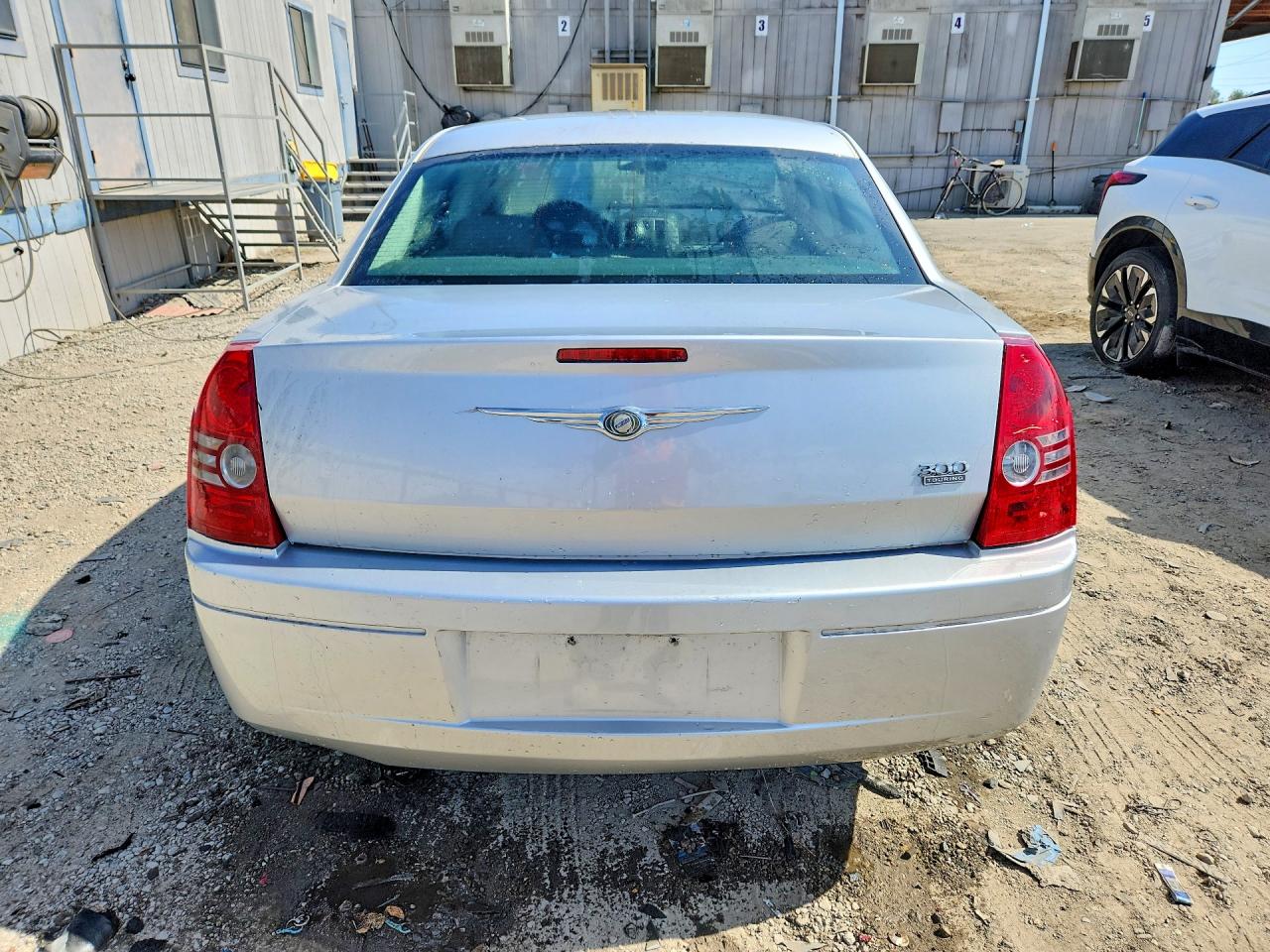 2009 Chrysler 300 Lx Silver vin: 2C3KA43D09H598325