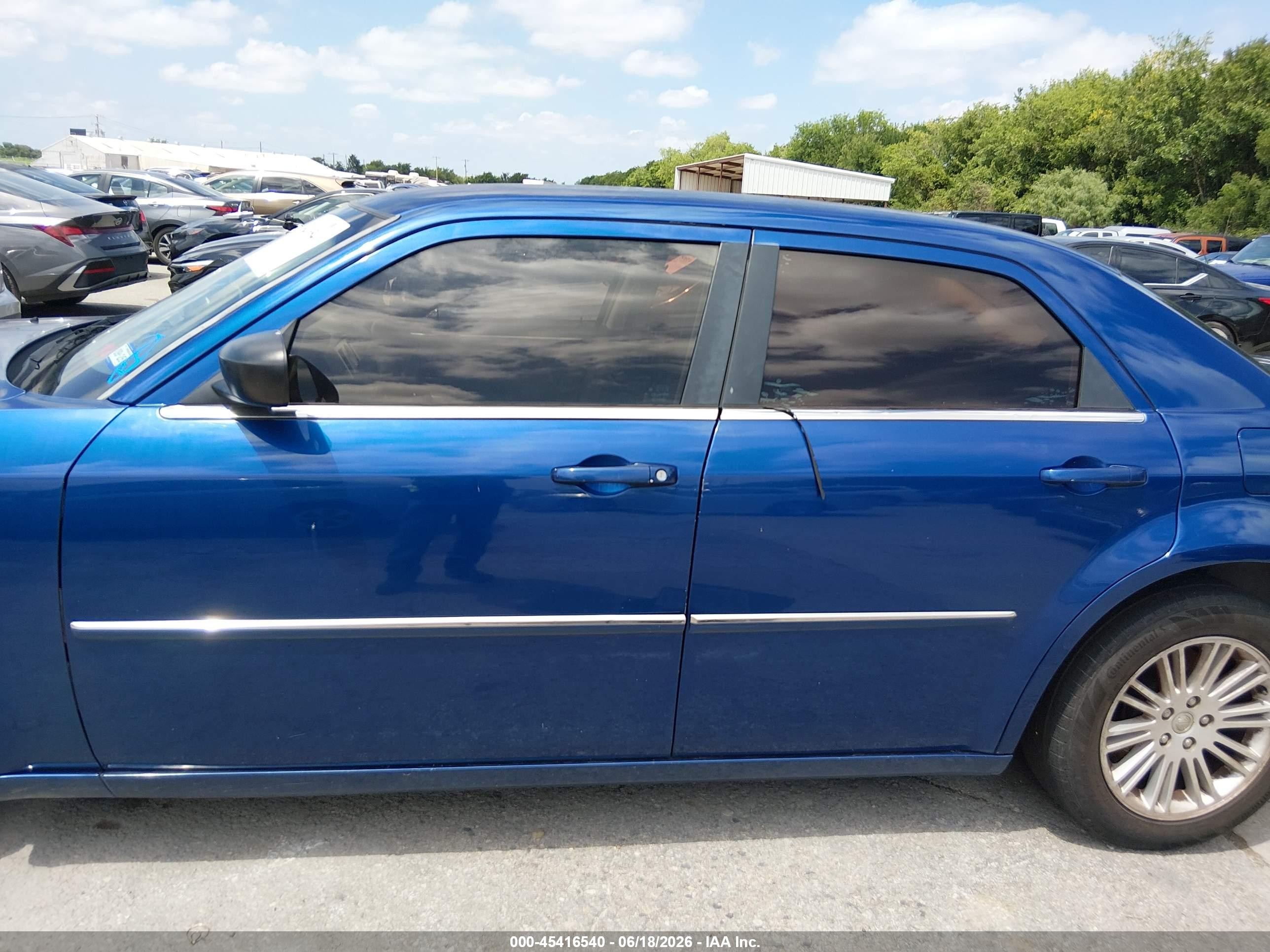 2009 Chrysler 300 Lx Blue vin: 2C3KA43D19H543947