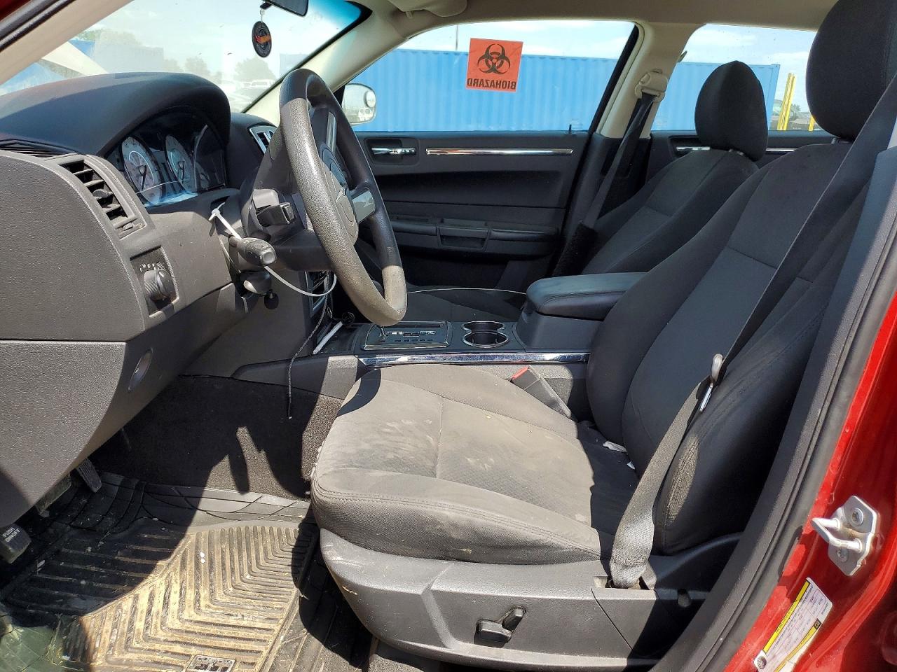 2009 Chrysler 300 Lx Красный vin: 2C3KA43D29H553483