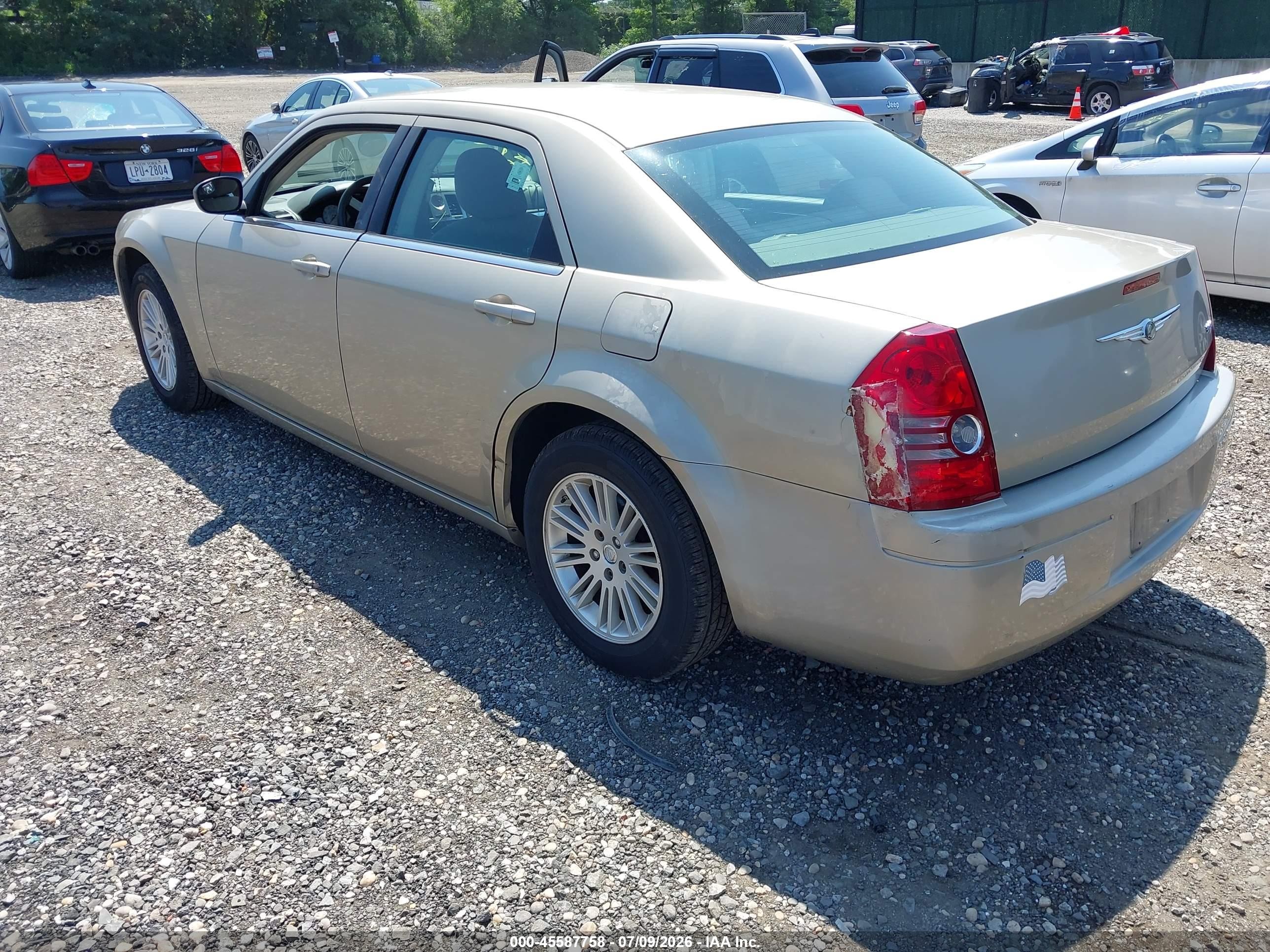 2009 Chrysler 300 Lx Gold vin: 2C3KA43D49H544252