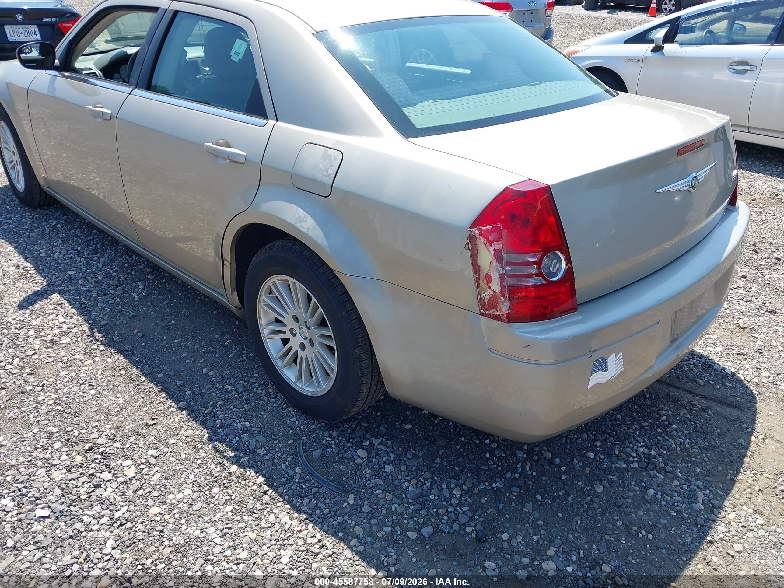 2009 Chrysler 300 Lx Gold vin: 2C3KA43D49H544252