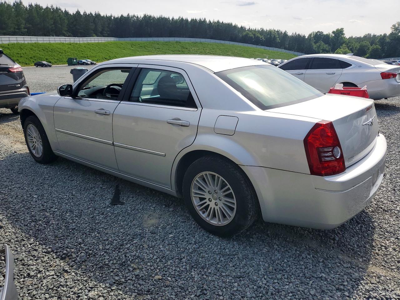 2009 Chrysler 300 Lx Silver vin: 2C3KA43D59H575400