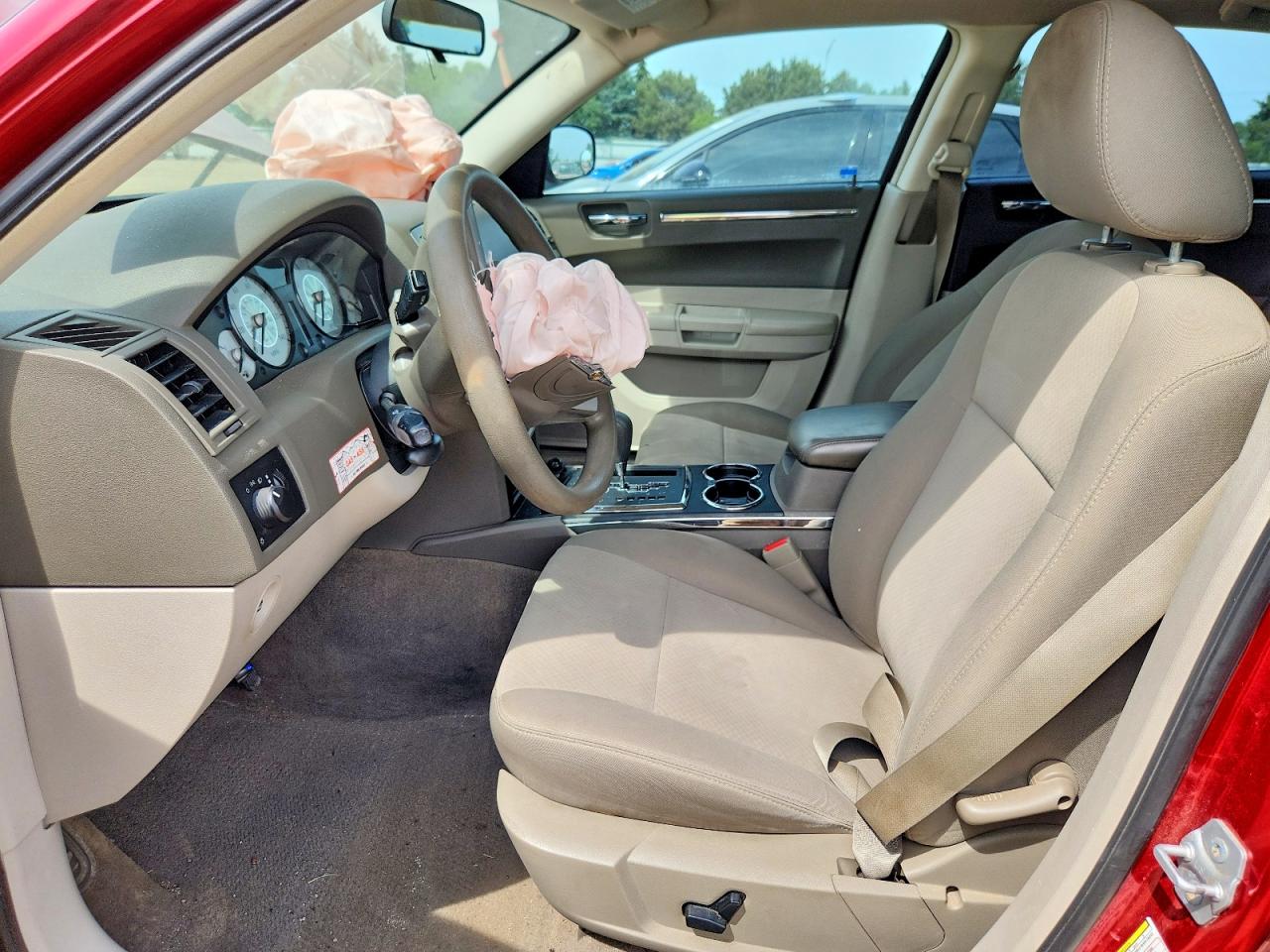 2009 Chrysler 300 Lx Red vin: 2C3KA43D89H506233