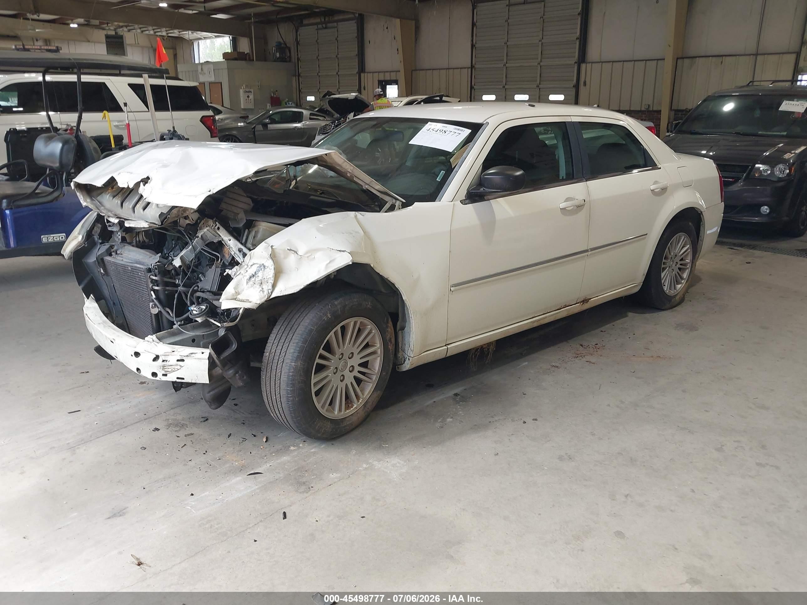 2009 Chrysler 300 Lx White vin: 2C3KA43D99H614585