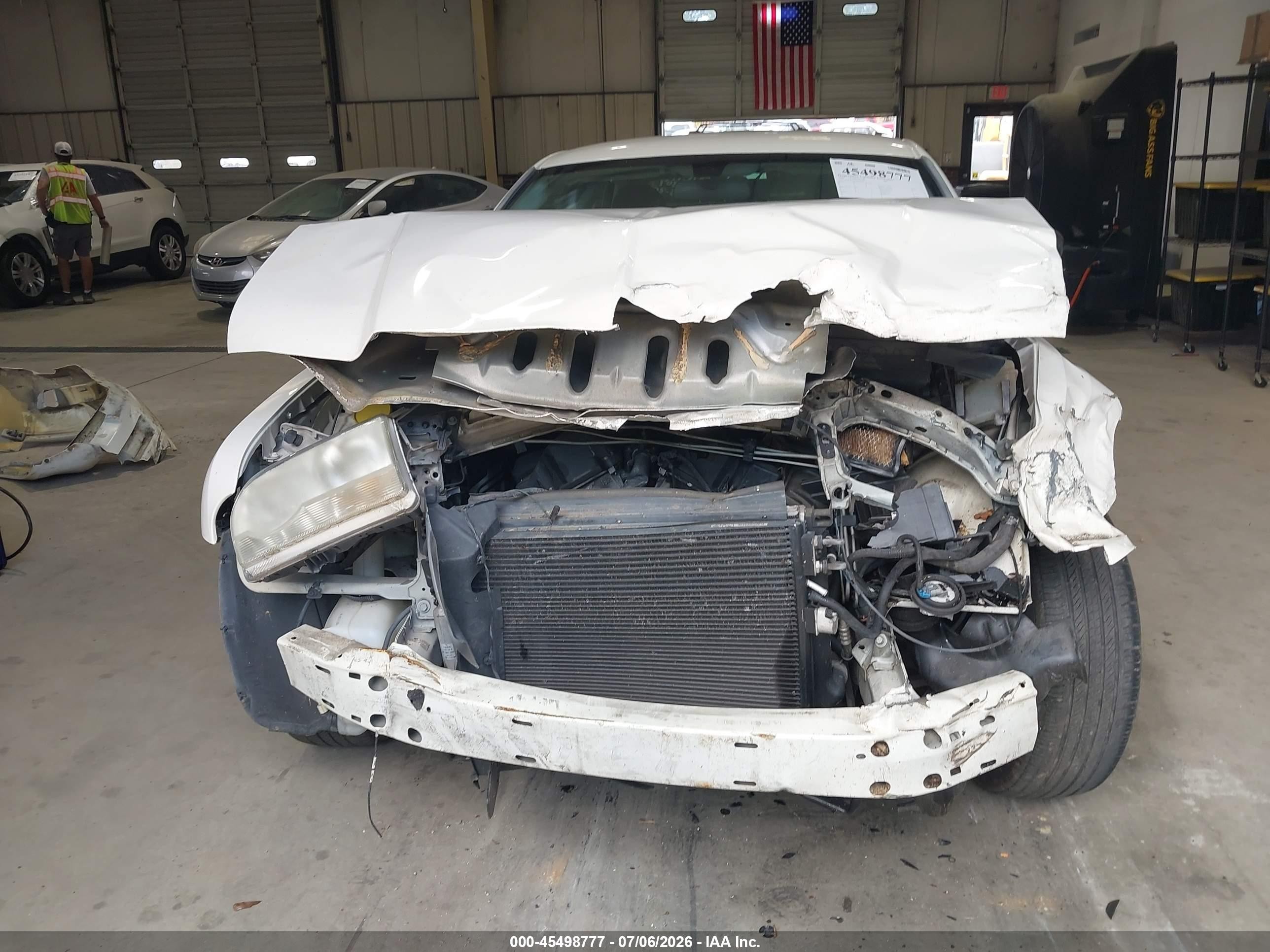 2009 Chrysler 300 Lx White vin: 2C3KA43D99H614585