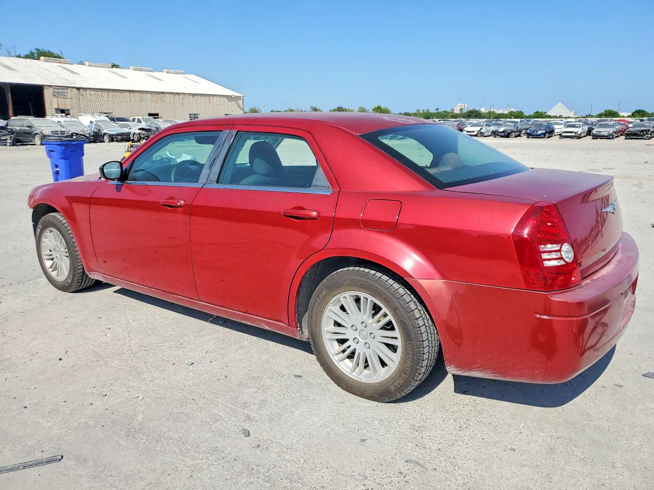 2009 Chrysler 300 Lx Maroon vin: 2C3KA43DX9H514379