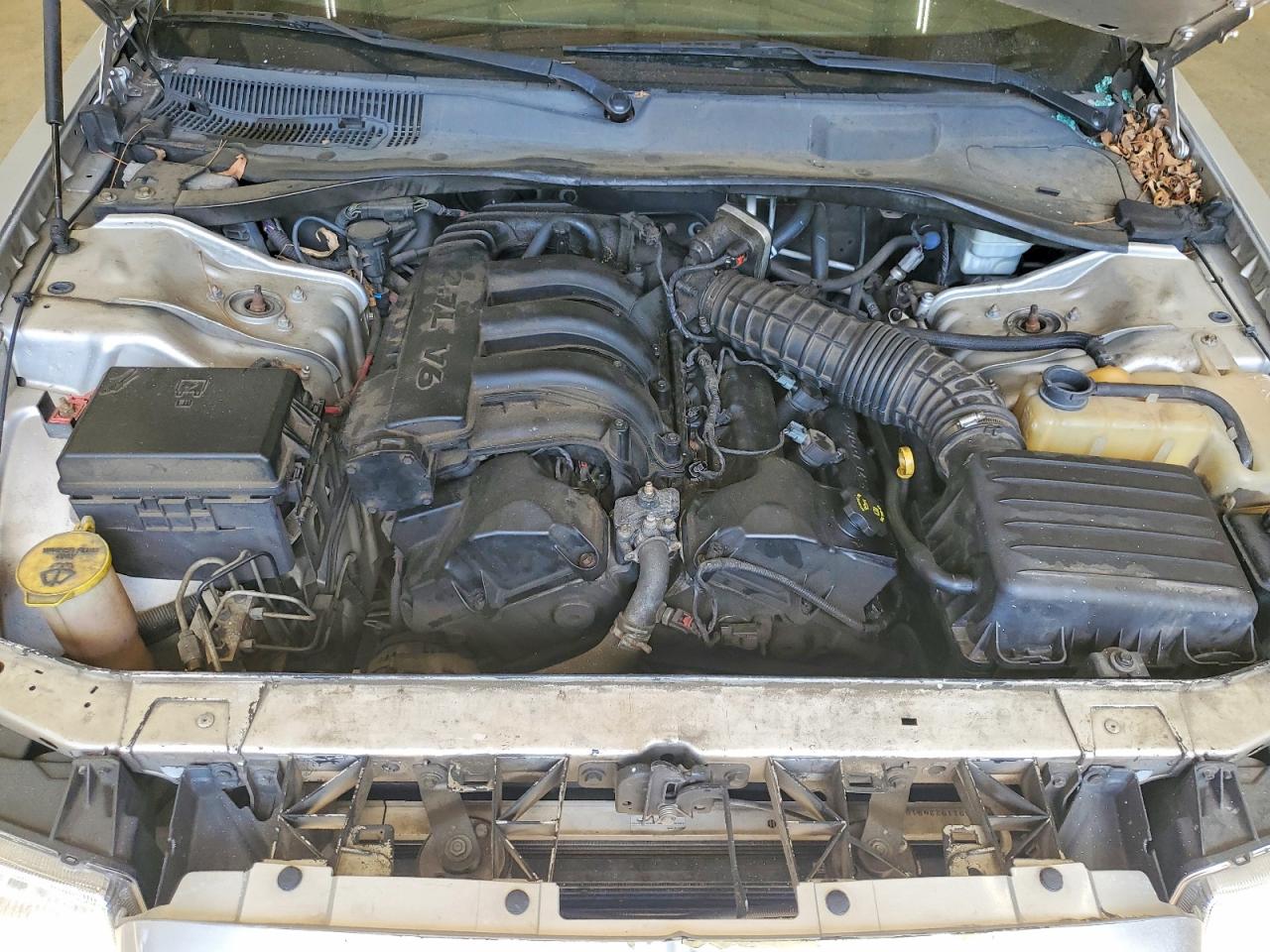 2008 Chrysler 300 Lx Silver vin: 2C3KA43R08H177120