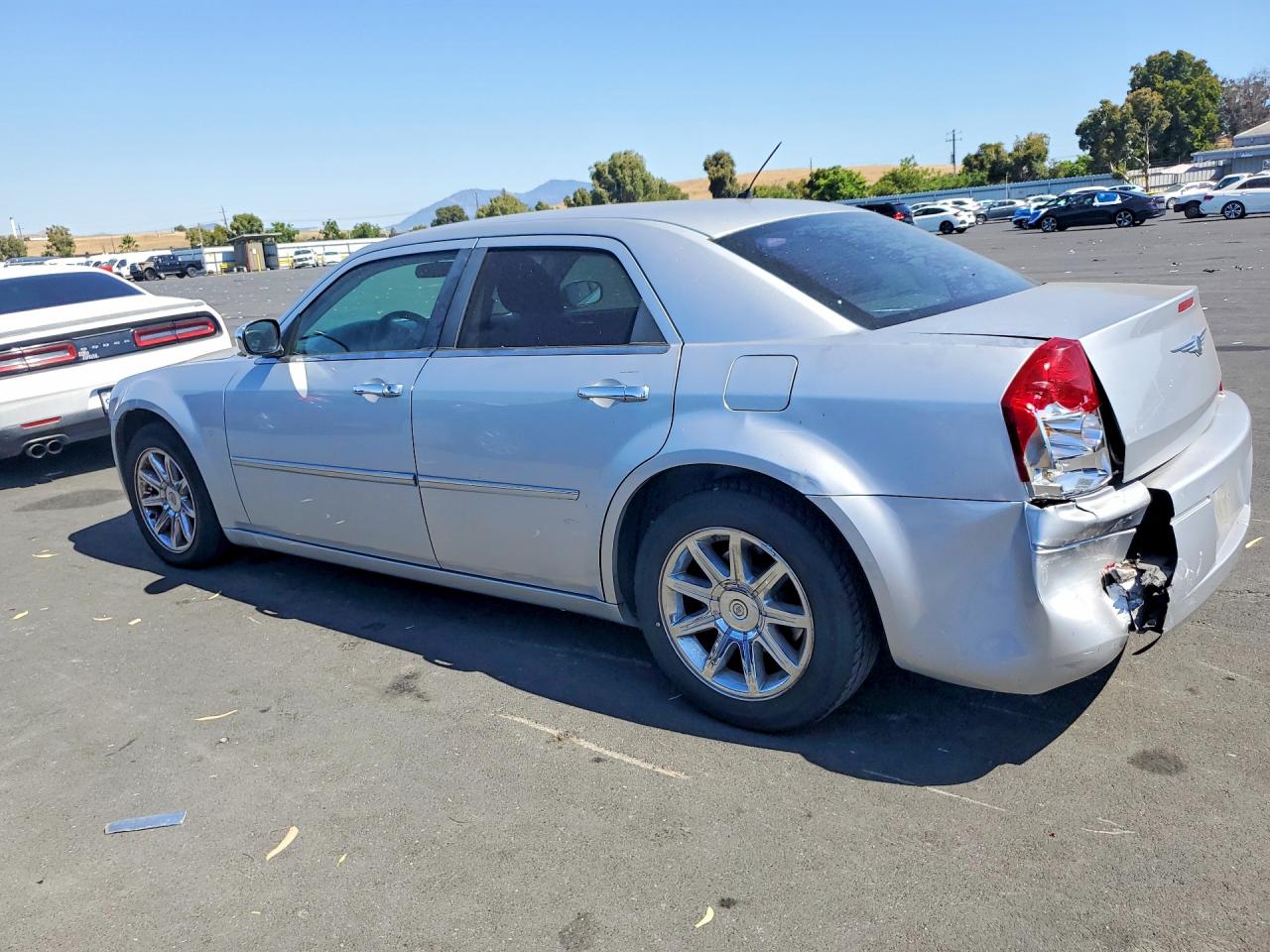 2008 Chrysler 300 Lx Silver vin: 2C3KA43R08H208253