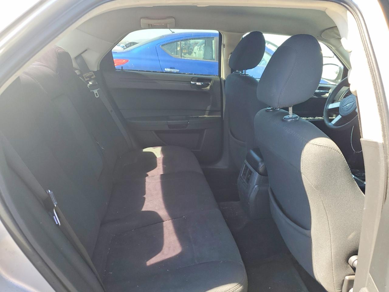 2008 Chrysler 300 Lx Silver vin: 2C3KA43R08H208253