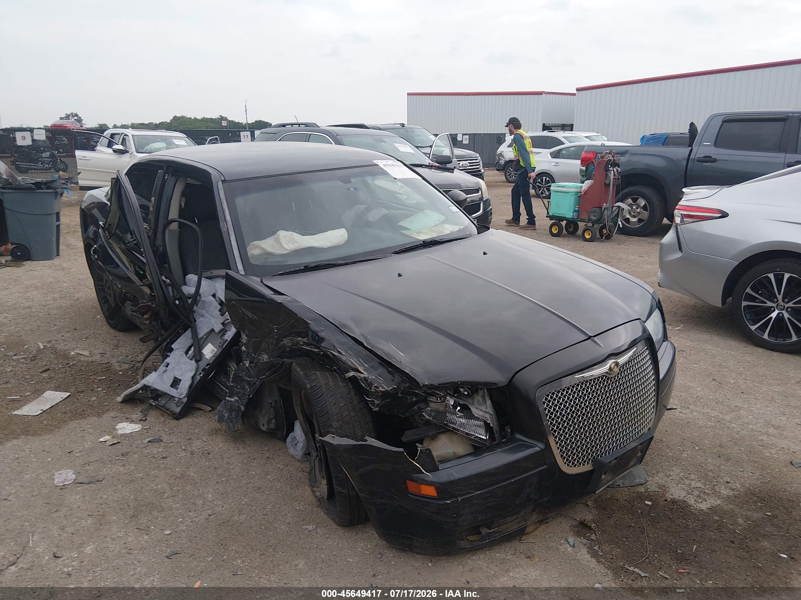 2006 Chrysler 300   Black vin: 2C3KA43R26H170683