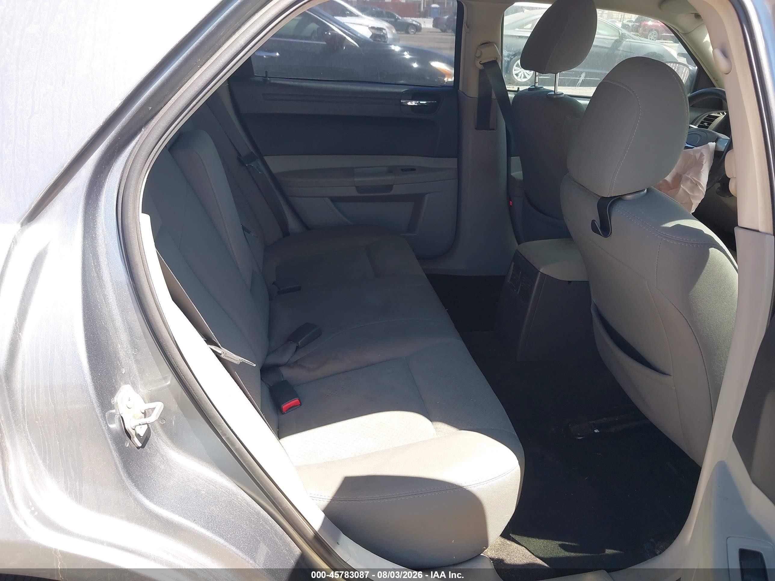 2007 Chrysler 300   Light Blue vin: 2C3KA43R27H799815