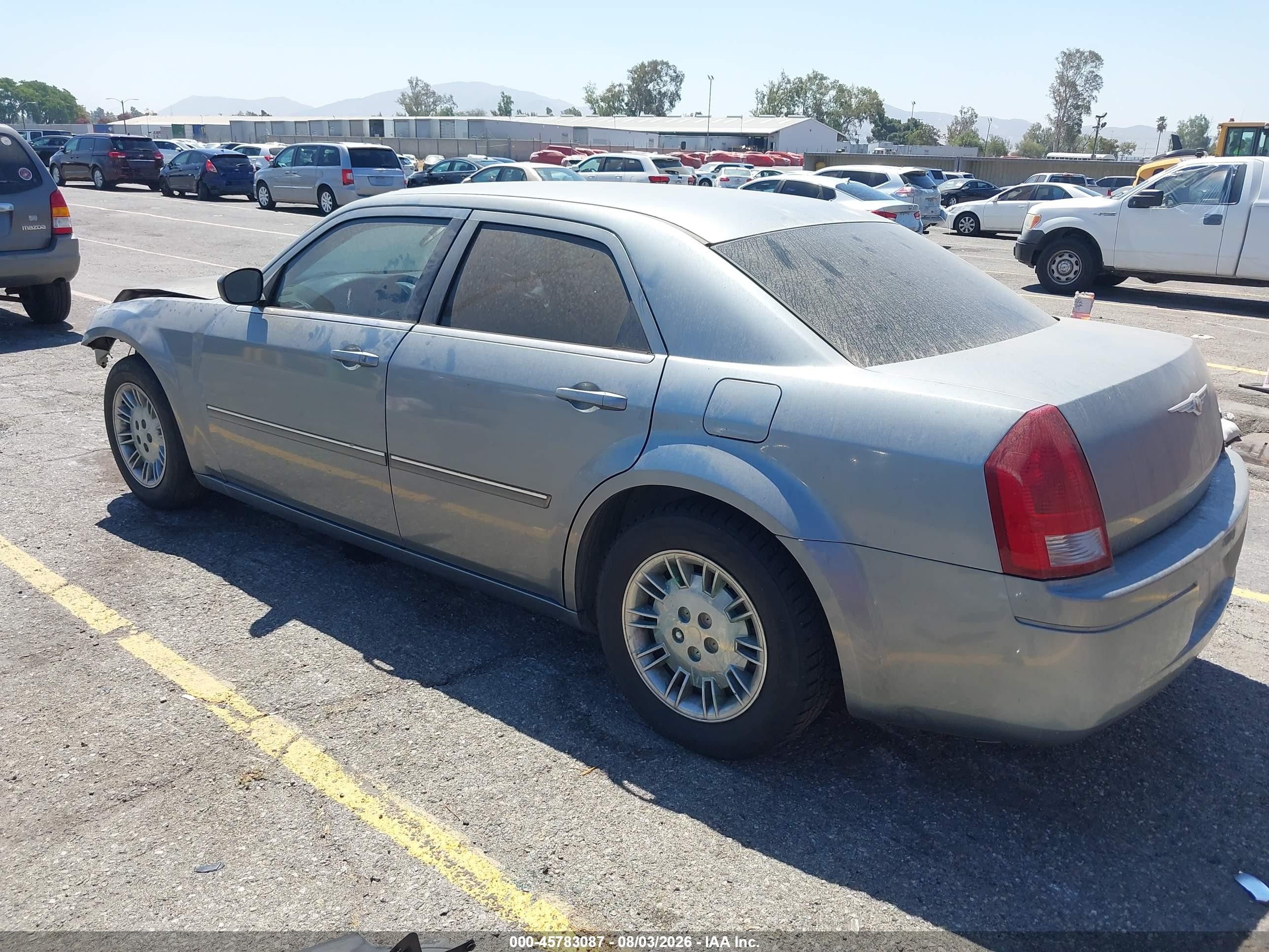 2007 Chrysler 300   Light Blue vin: 2C3KA43R27H799815