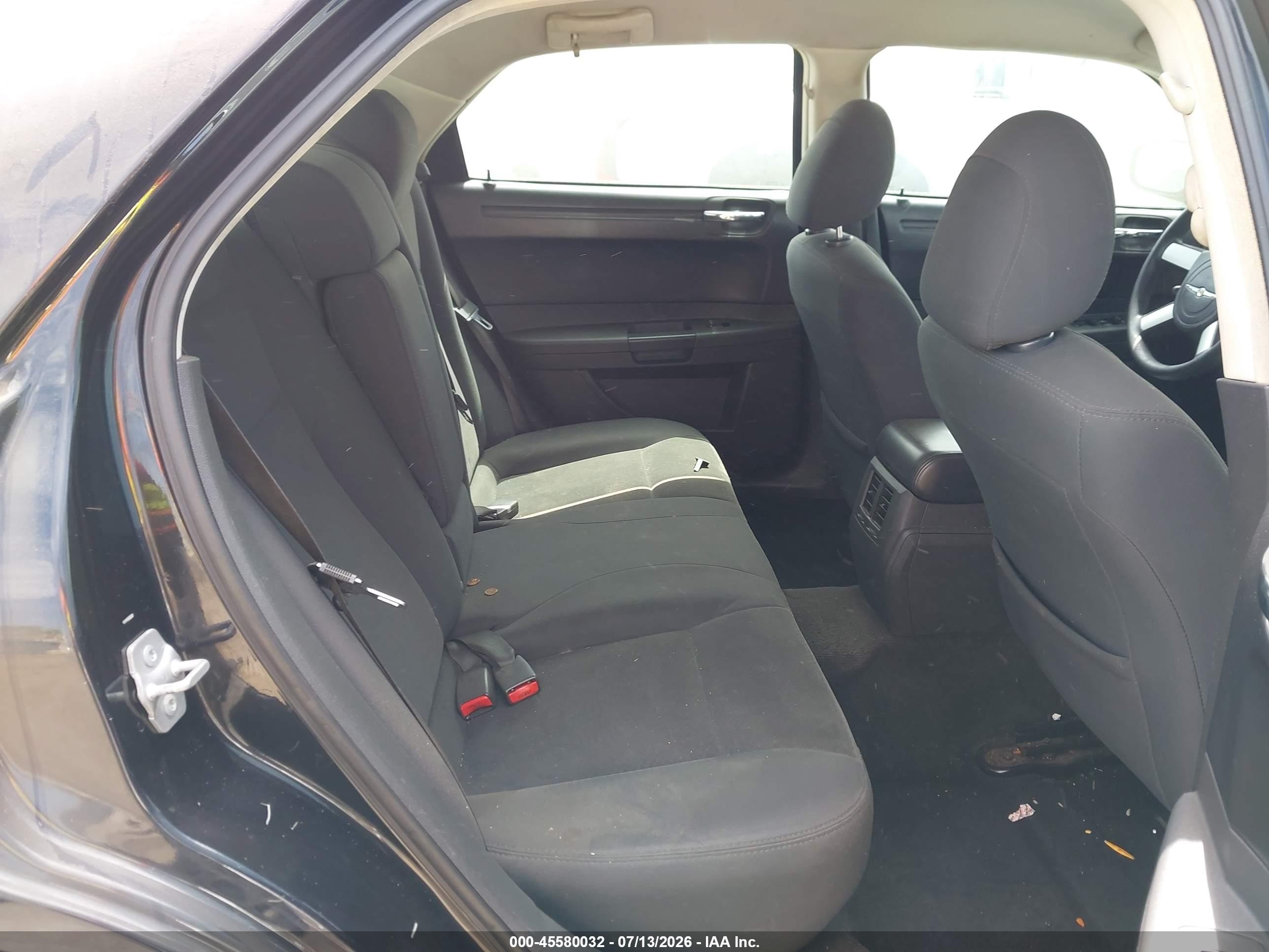 2008 Chrysler 300 Lx Черный vin: 2C3KA43R28H122149