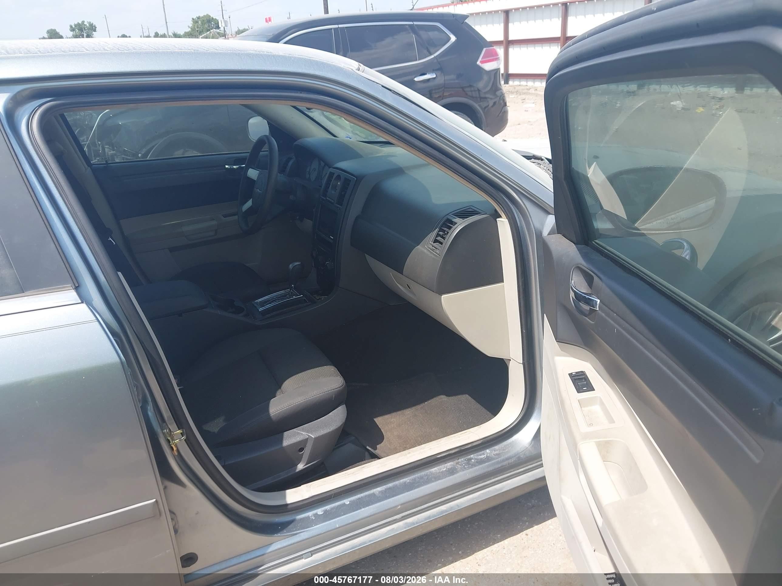 2006 Chrysler 300   Light Blue vin: 2C3KA43R46H501537