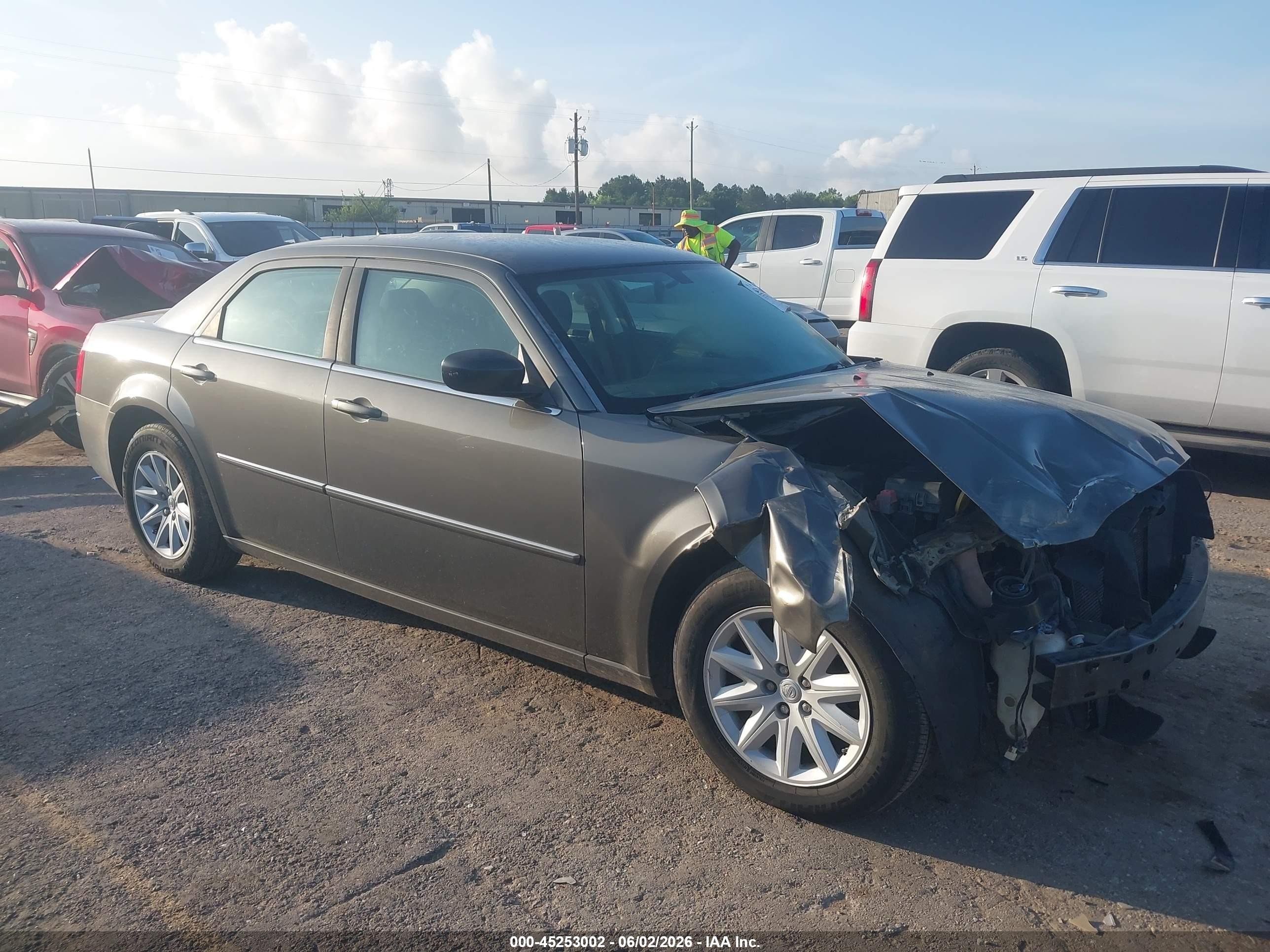 2008 Chrysler 300 Lx Gray vin: 2C3KA43R48H252031