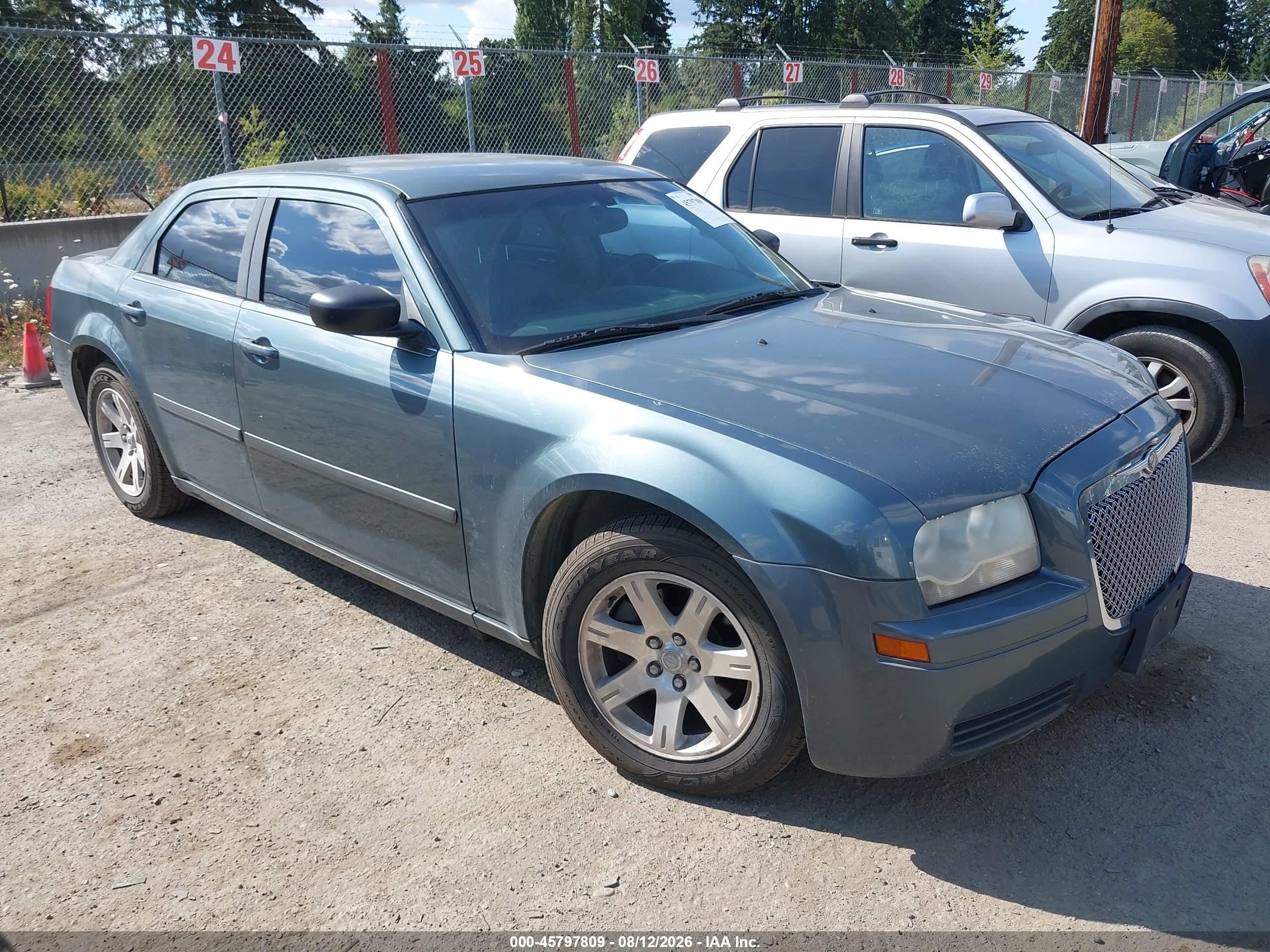 2006 Chrysler 300   Серый vin: 2C3KA43R56H329308