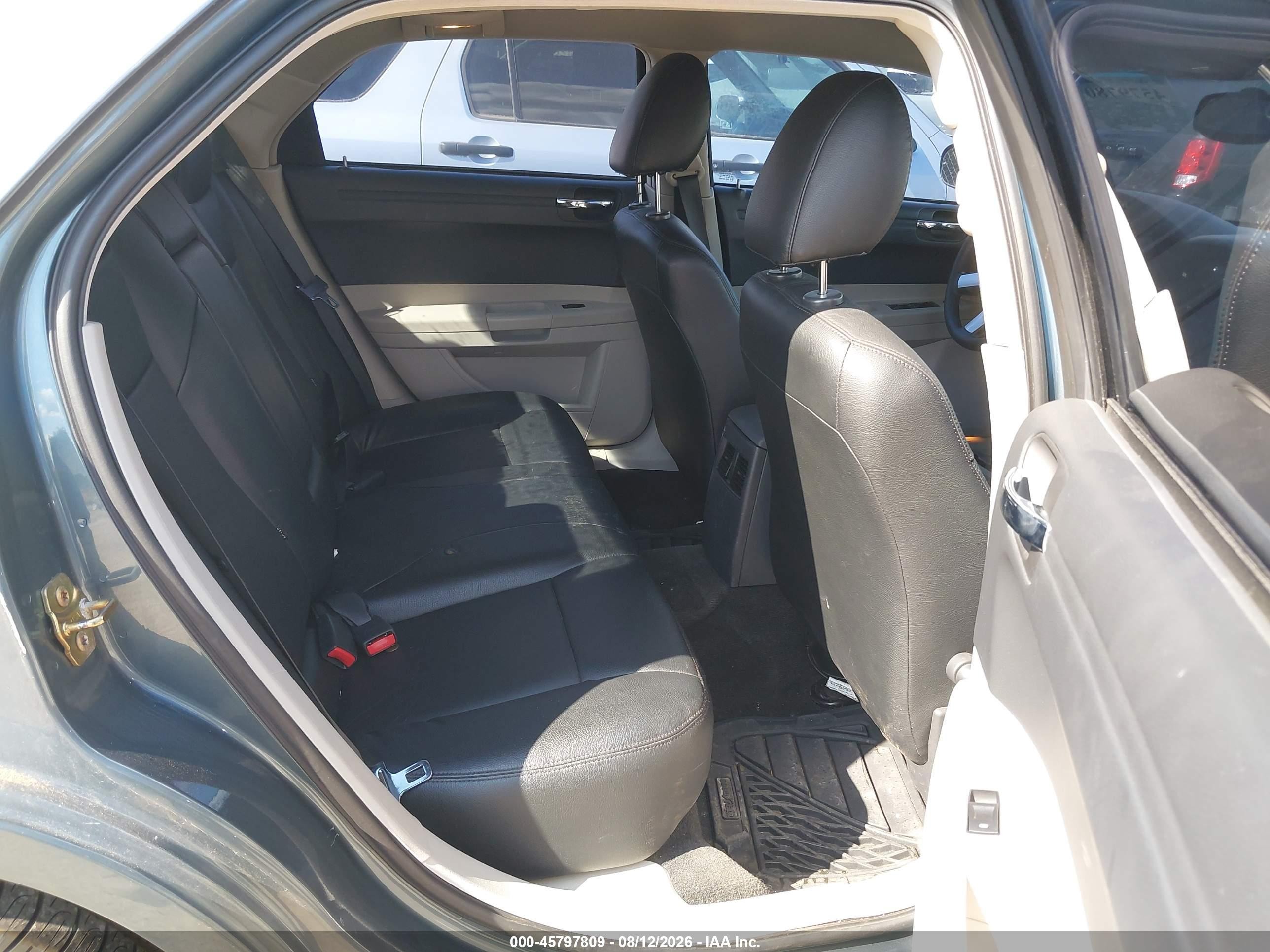 2006 Chrysler 300   Серый vin: 2C3KA43R56H329308
