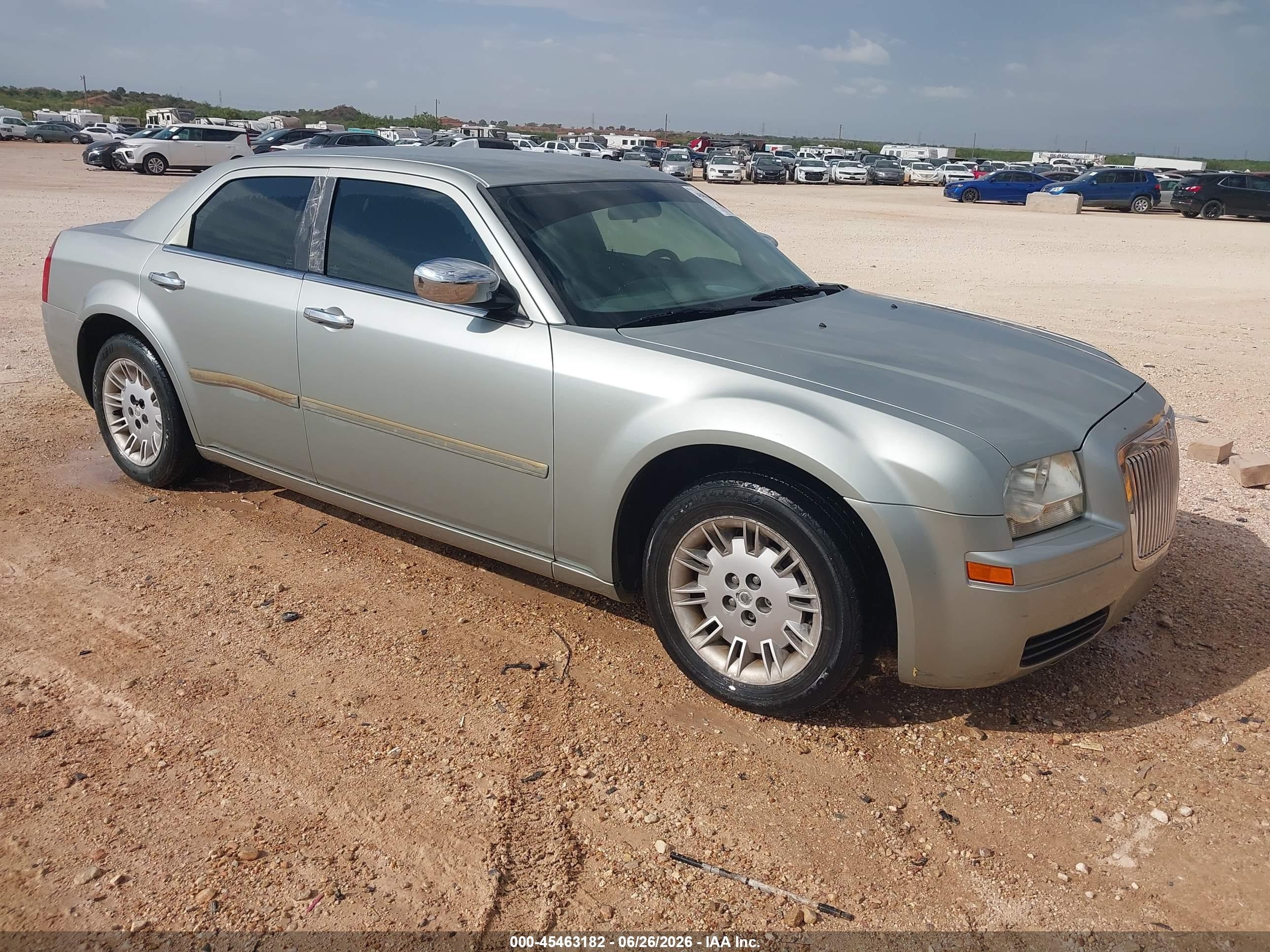 2006 Chrysler 300   Silver vin: 2C3KA43R56H367072