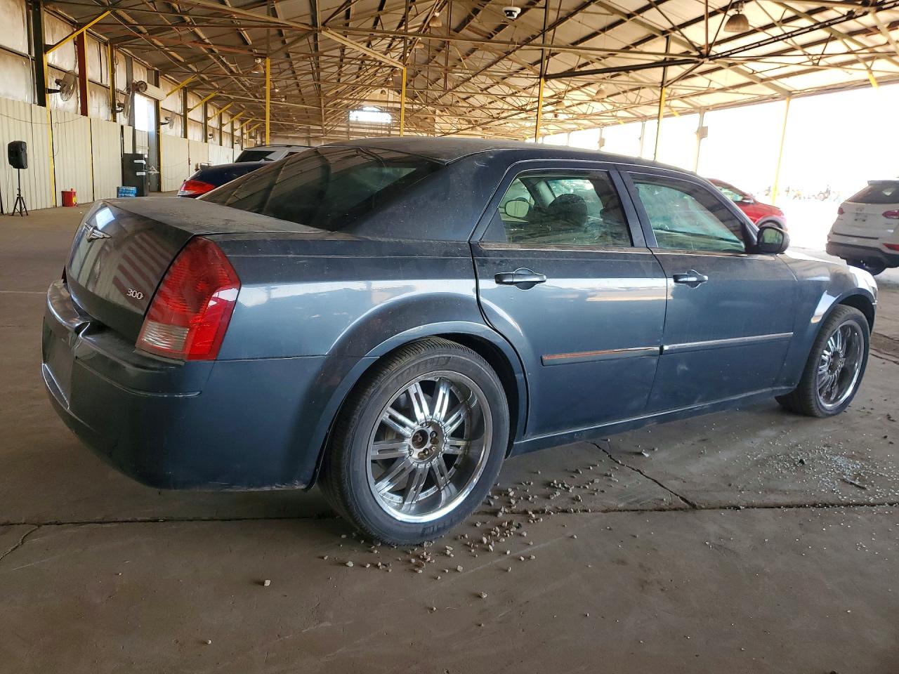 2007 Chrysler 300 Charcoal vin: 2C3KA43R57H888312