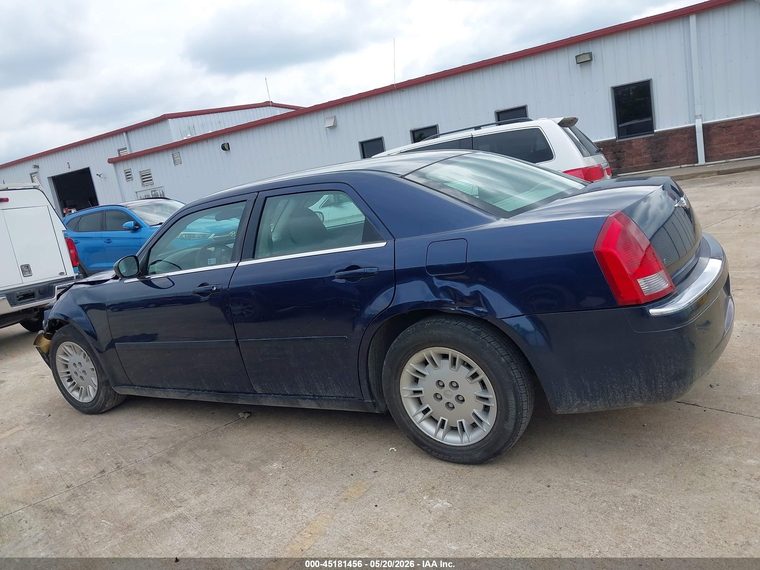 2006 Chrysler 300   Blue vin: 2C3KA43R76H304023