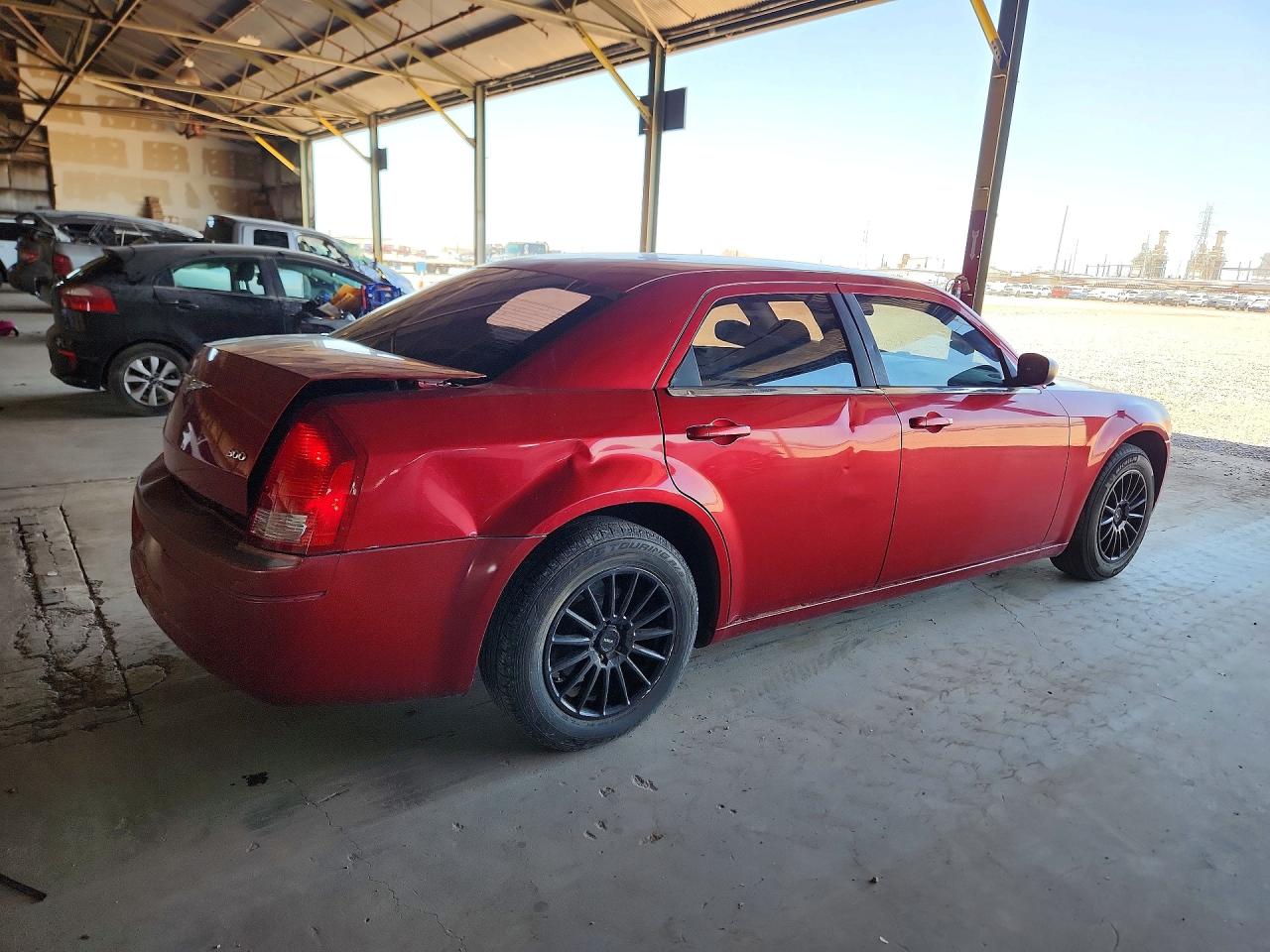 2007 Chrysler 300 Burgundy vin: 2C3KA43R77H860916