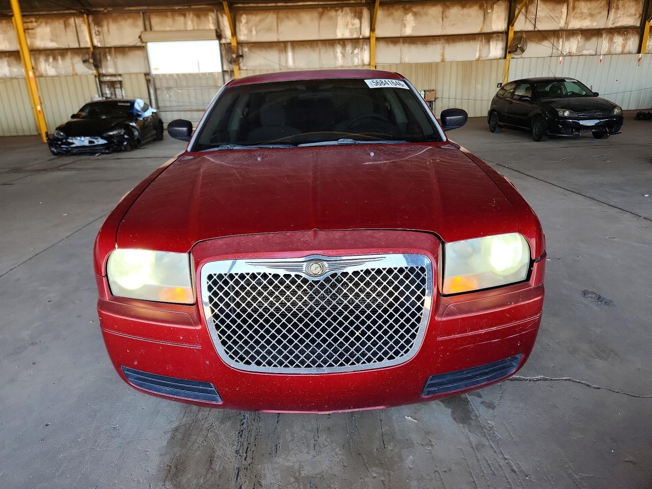 2007 Chrysler 300 Burgundy vin: 2C3KA43R77H860916