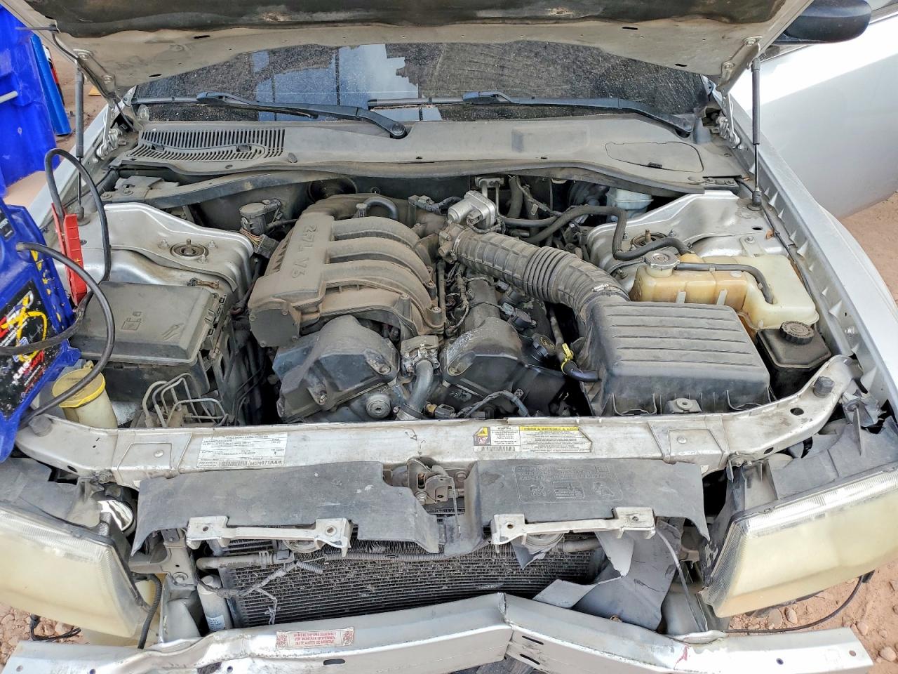 2008 Chrysler 300 Silver vin: 2C3KA43R88H230758