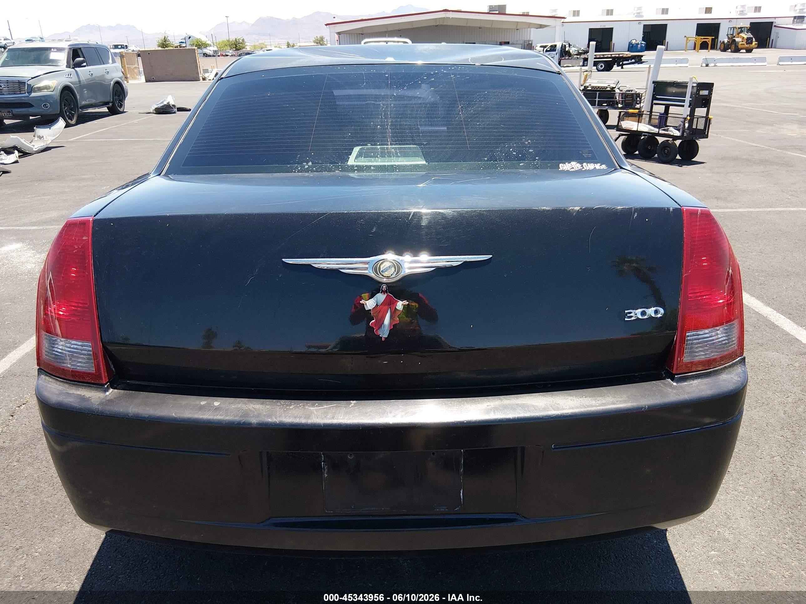 2007 Chrysler 300   Black vin: 2C3KA43R97H636515