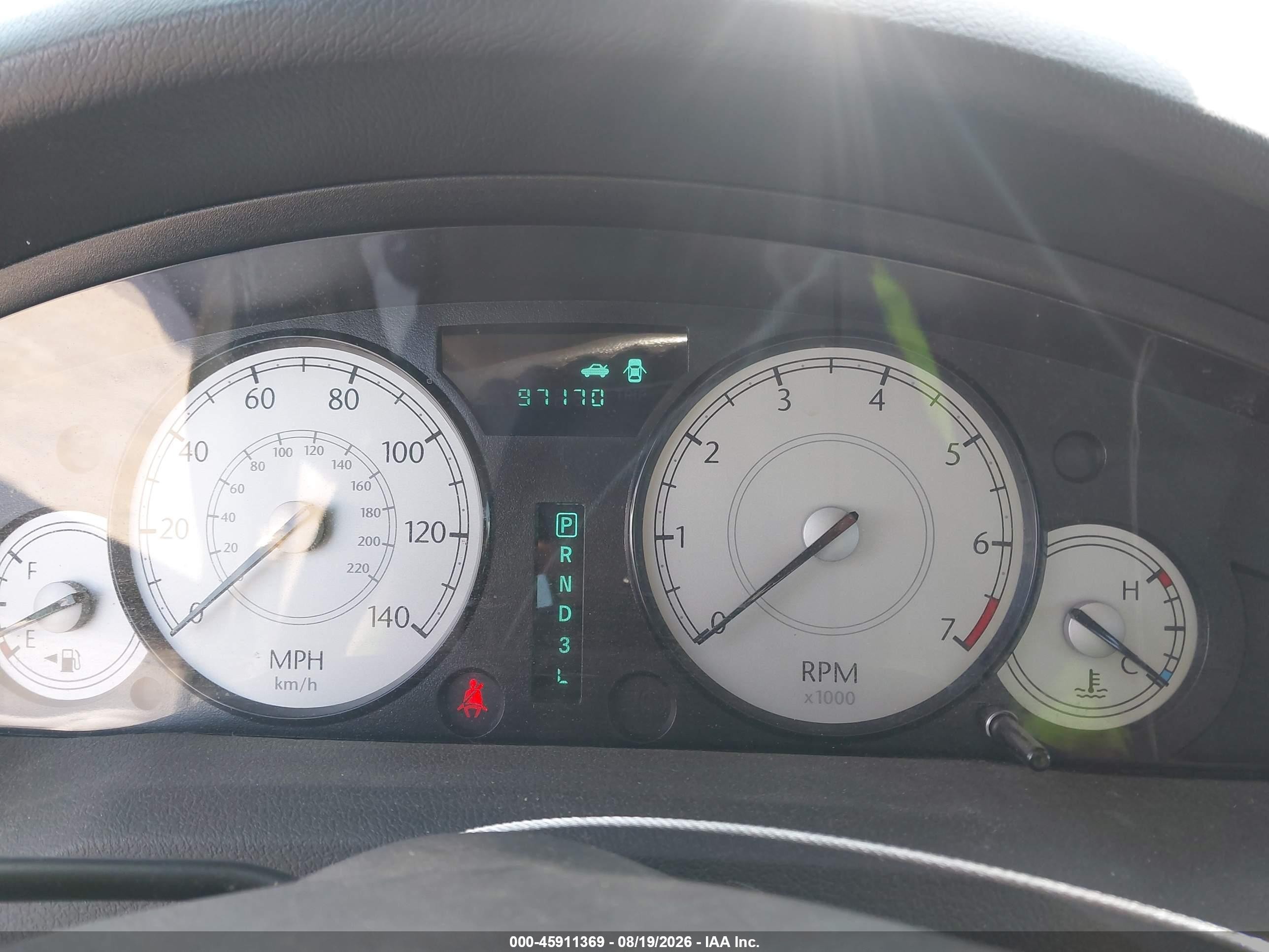 2006 Chrysler 300   Gray vin: 2C3KA43RX6H212193