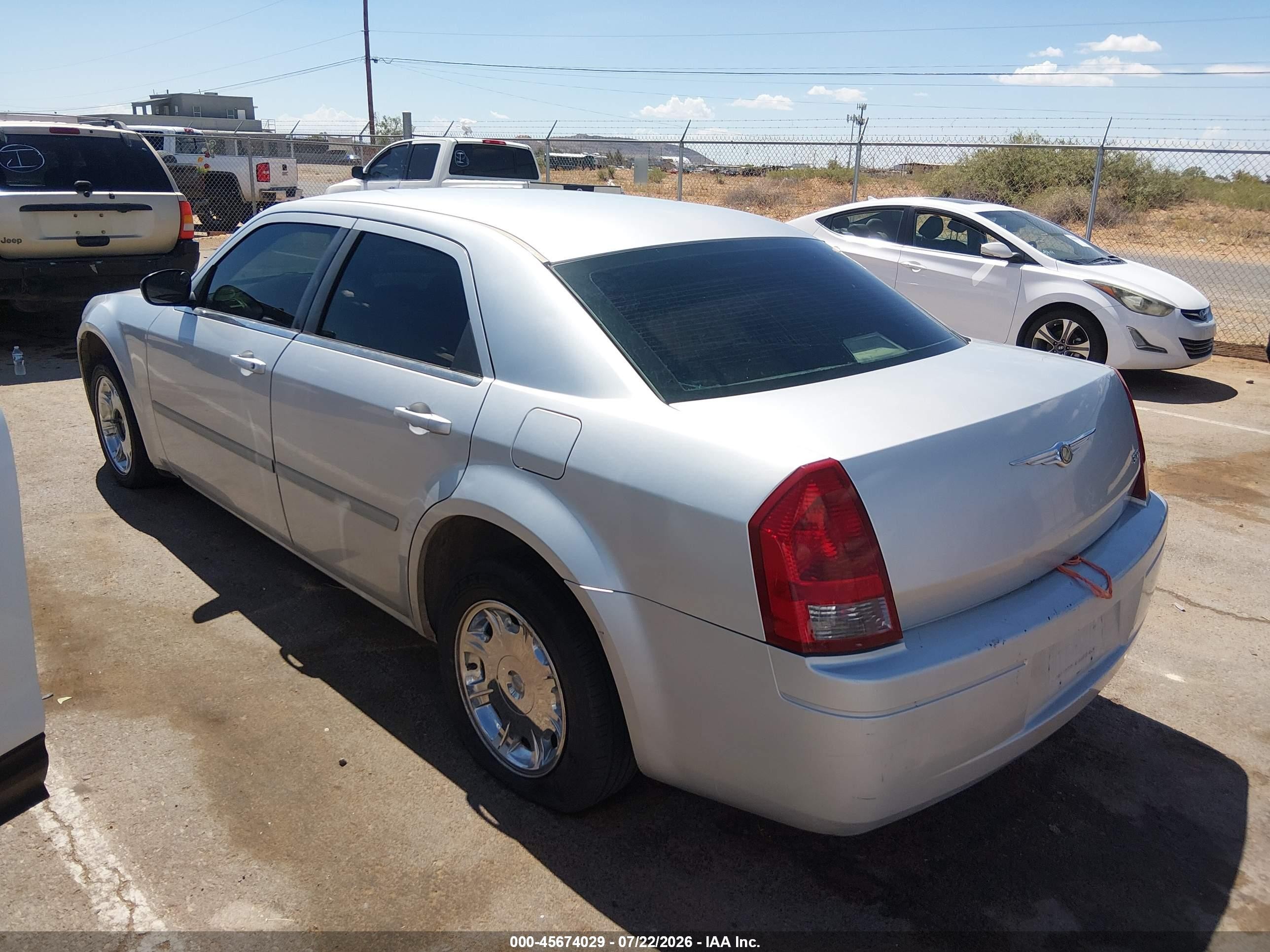 2006 Chrysler 300   Silver vin: 2C3KA43RX6H317820