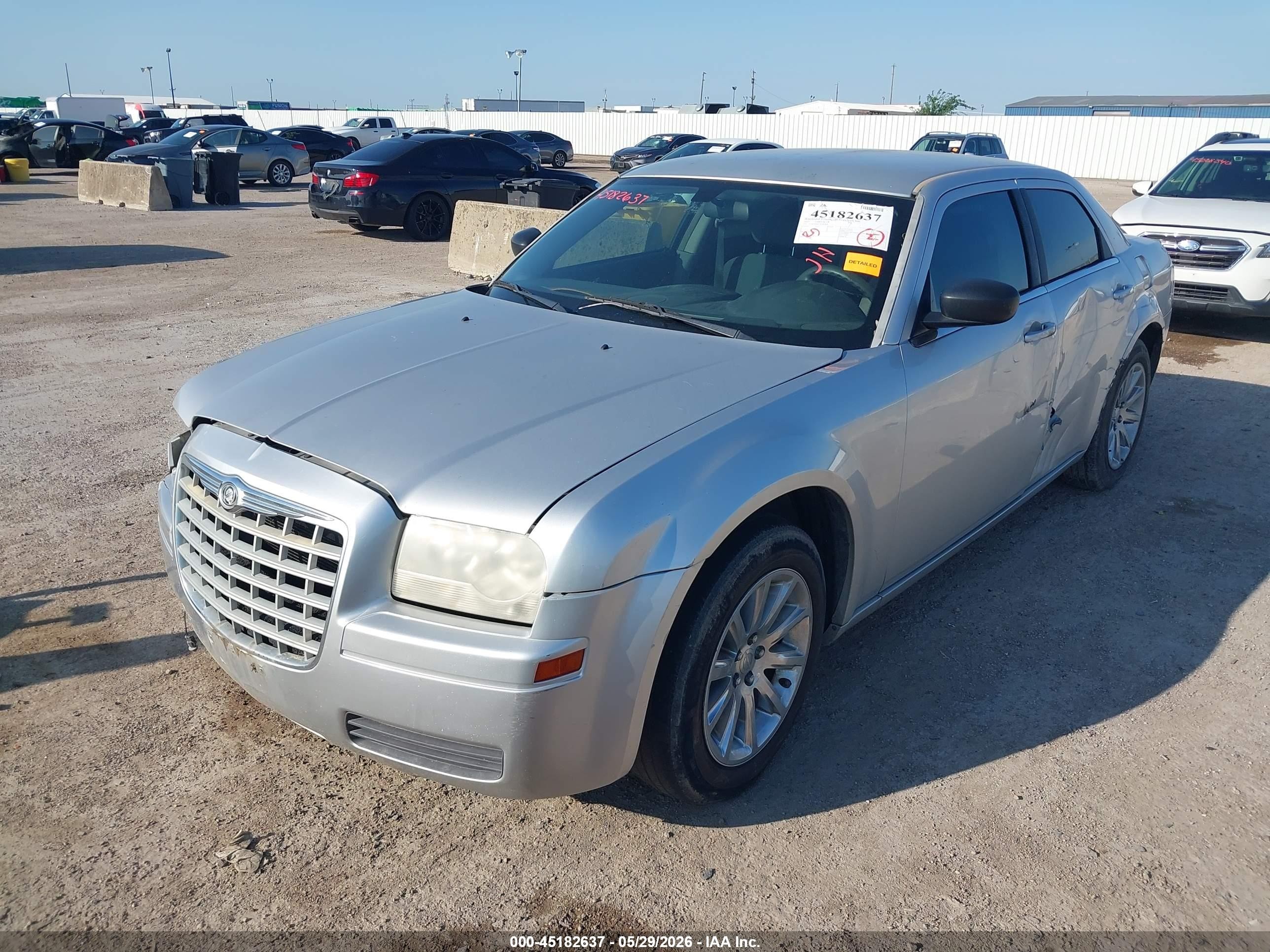 2007 Chrysler 300   Silver vin: 2C3KA43RX7H784849