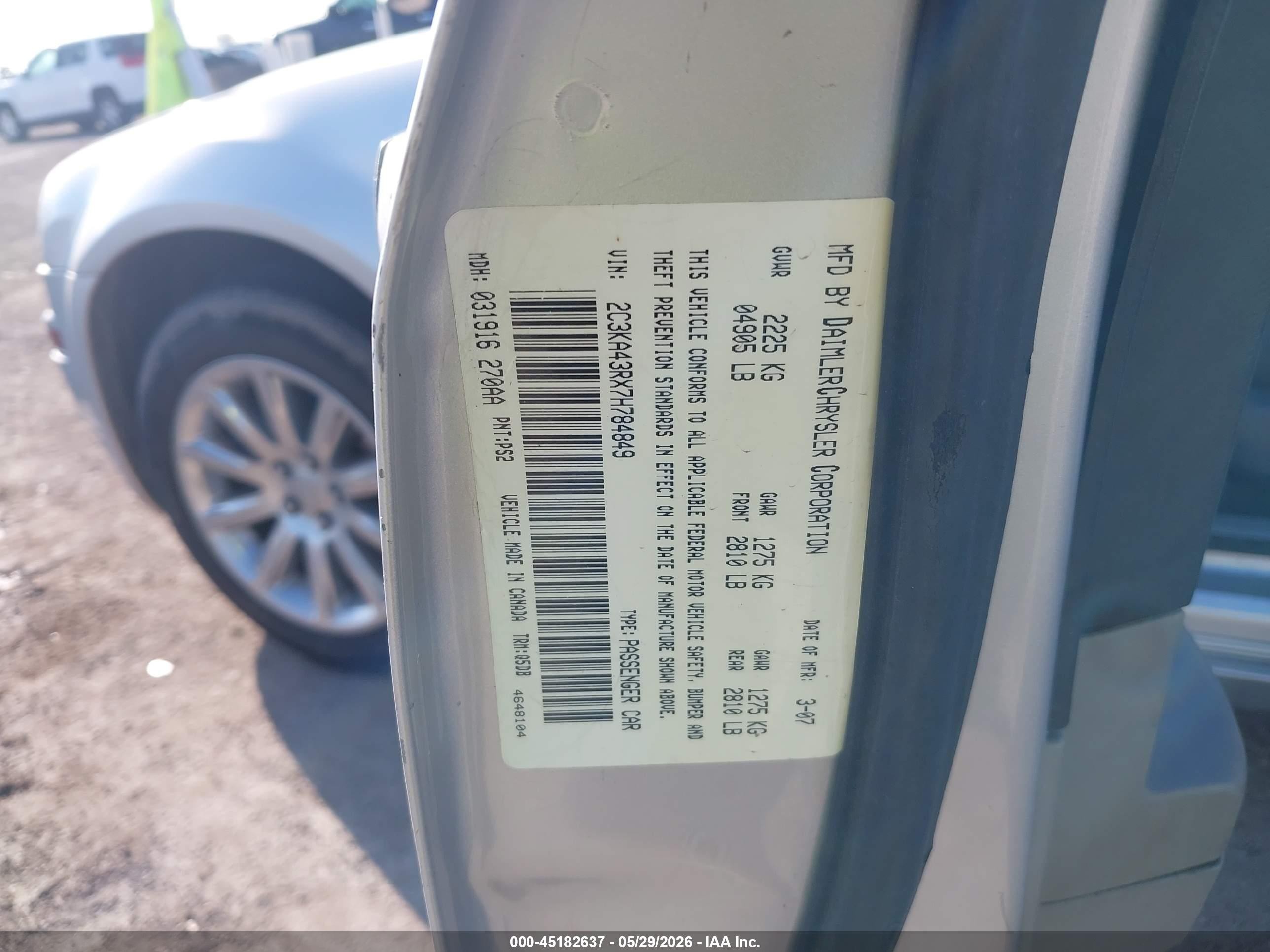 2007 Chrysler 300   Silver vin: 2C3KA43RX7H784849