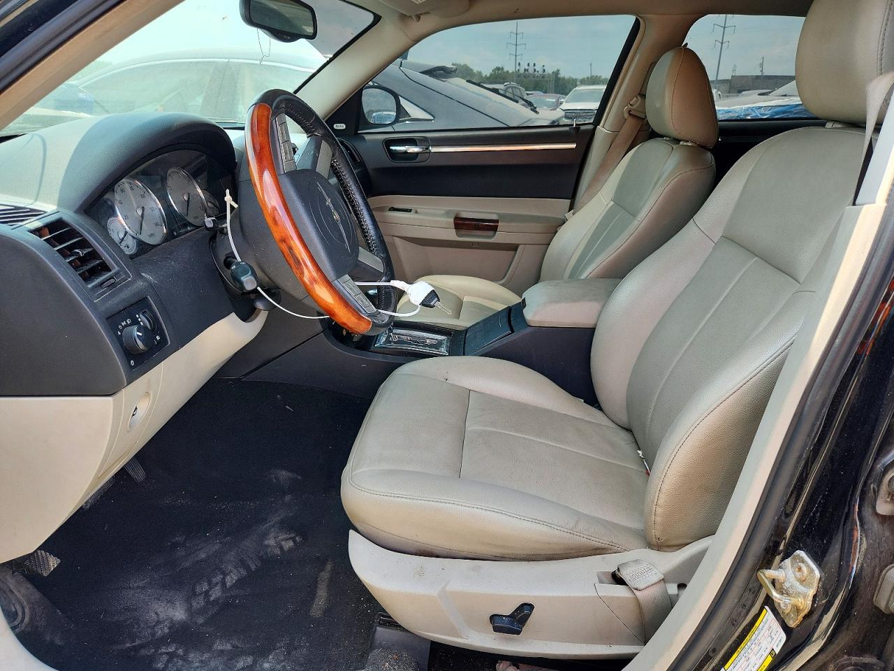 2006 Chrysler 300 Touring Black vin: 2C3KA53G06H170671