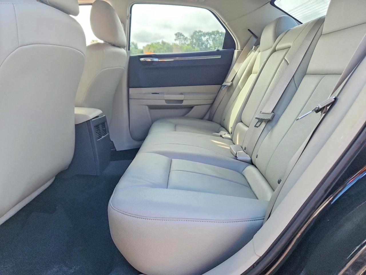 2006 Chrysler 300 Touring Черный vin: 2C3KA53G06H538105
