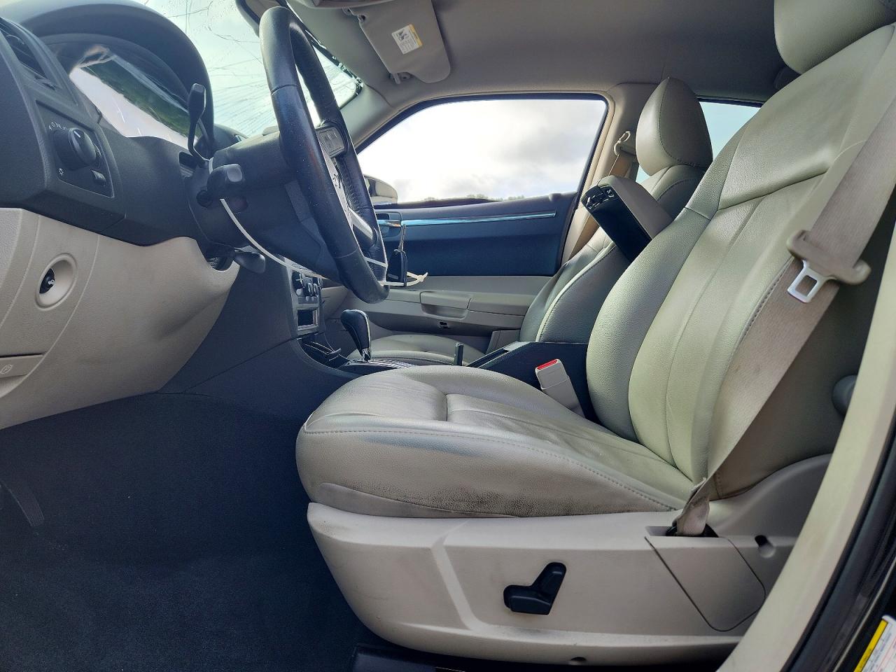 2006 Chrysler 300 Touring Черный vin: 2C3KA53G06H538105
